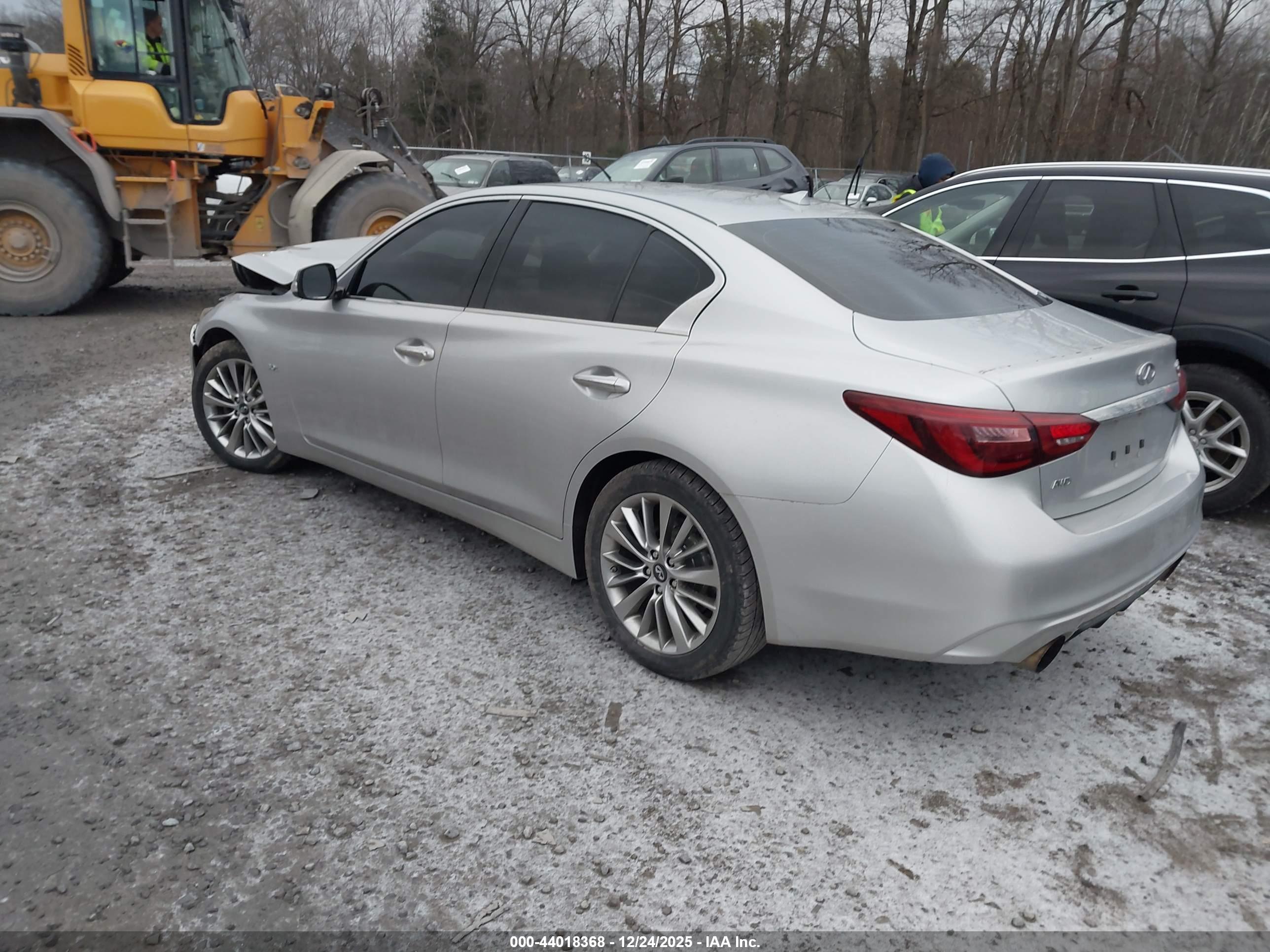 INFINITI Q50 image 3