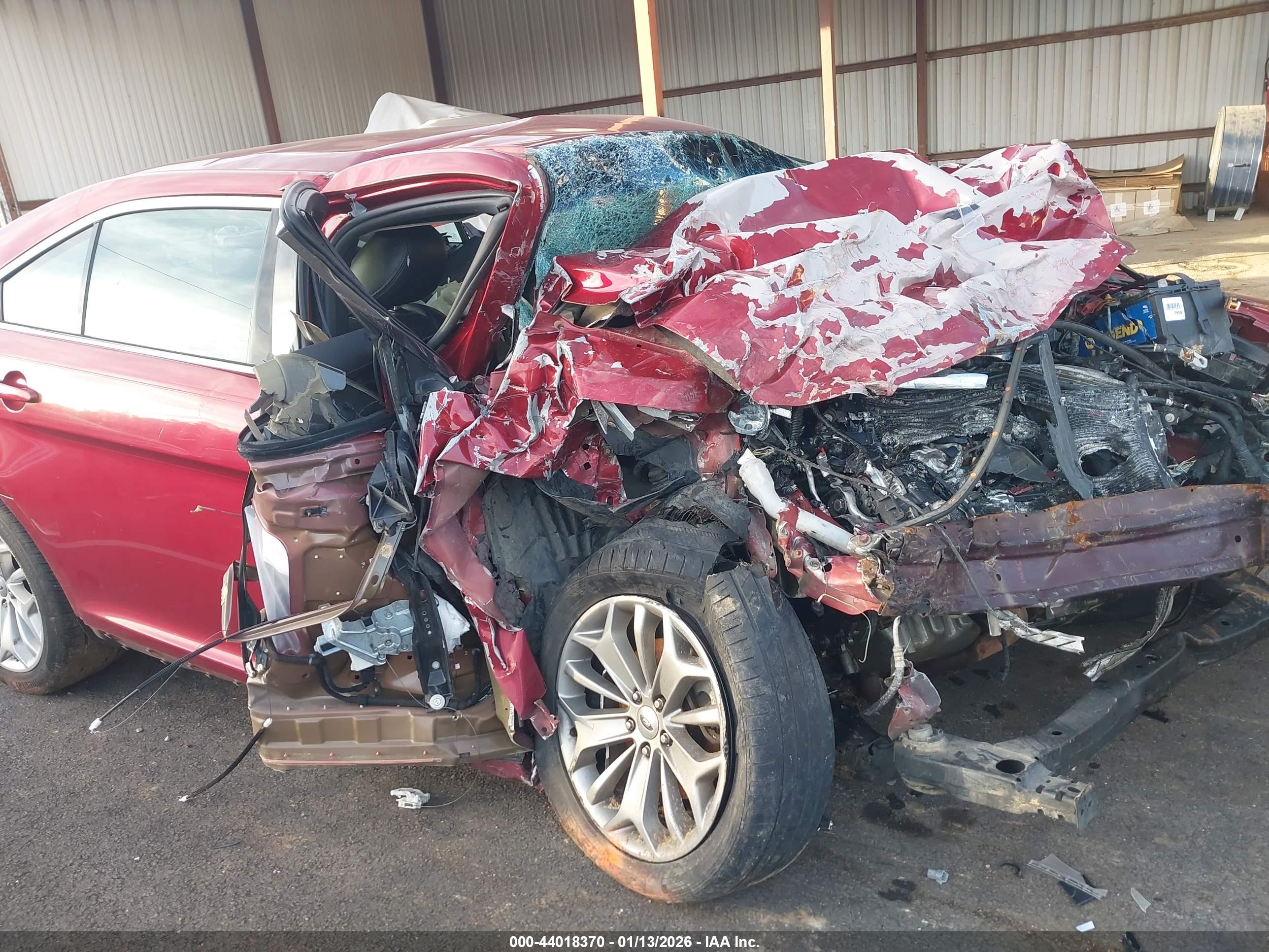 FORD TAURUS image 6