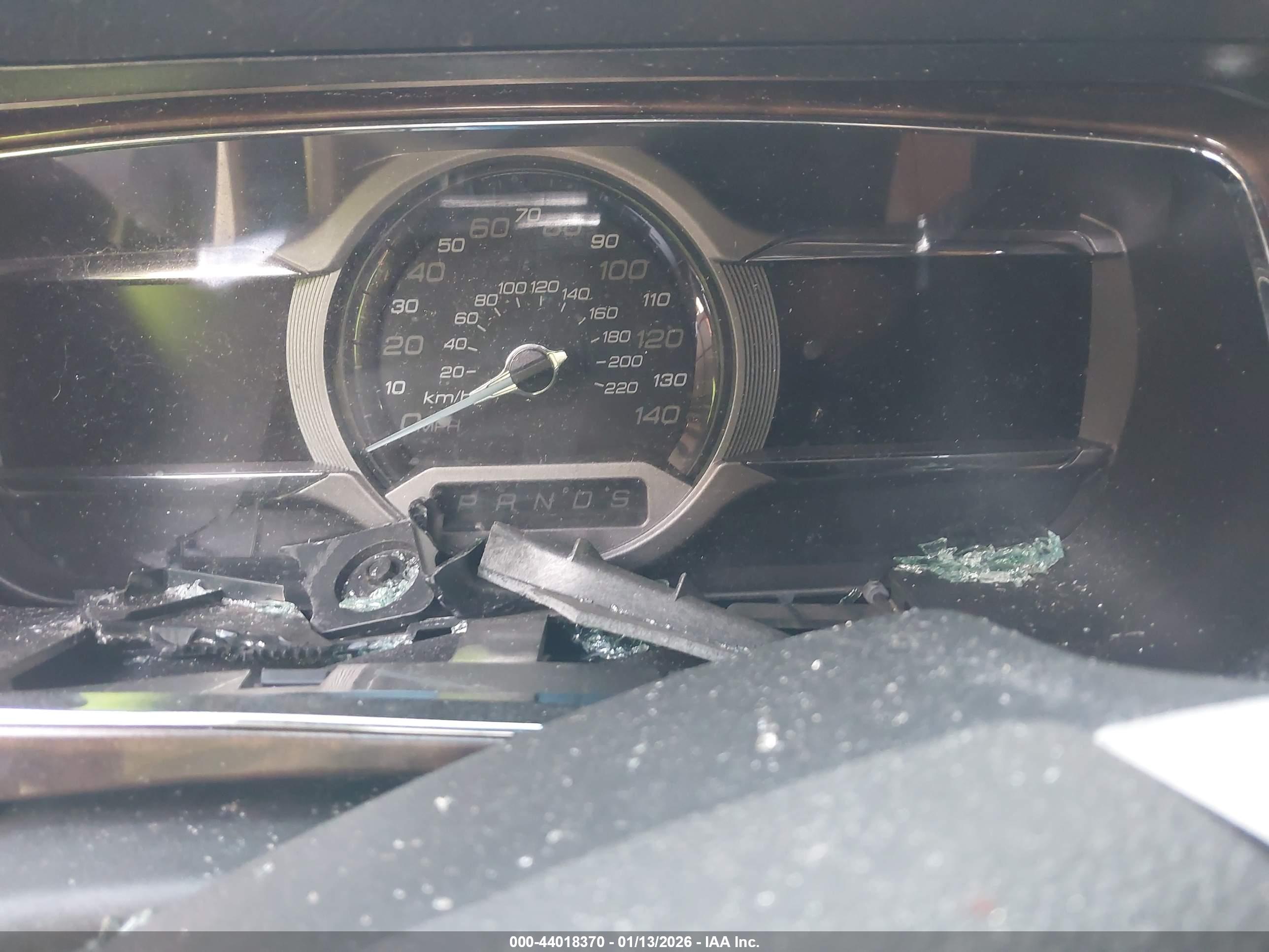 FORD TAURUS image 7