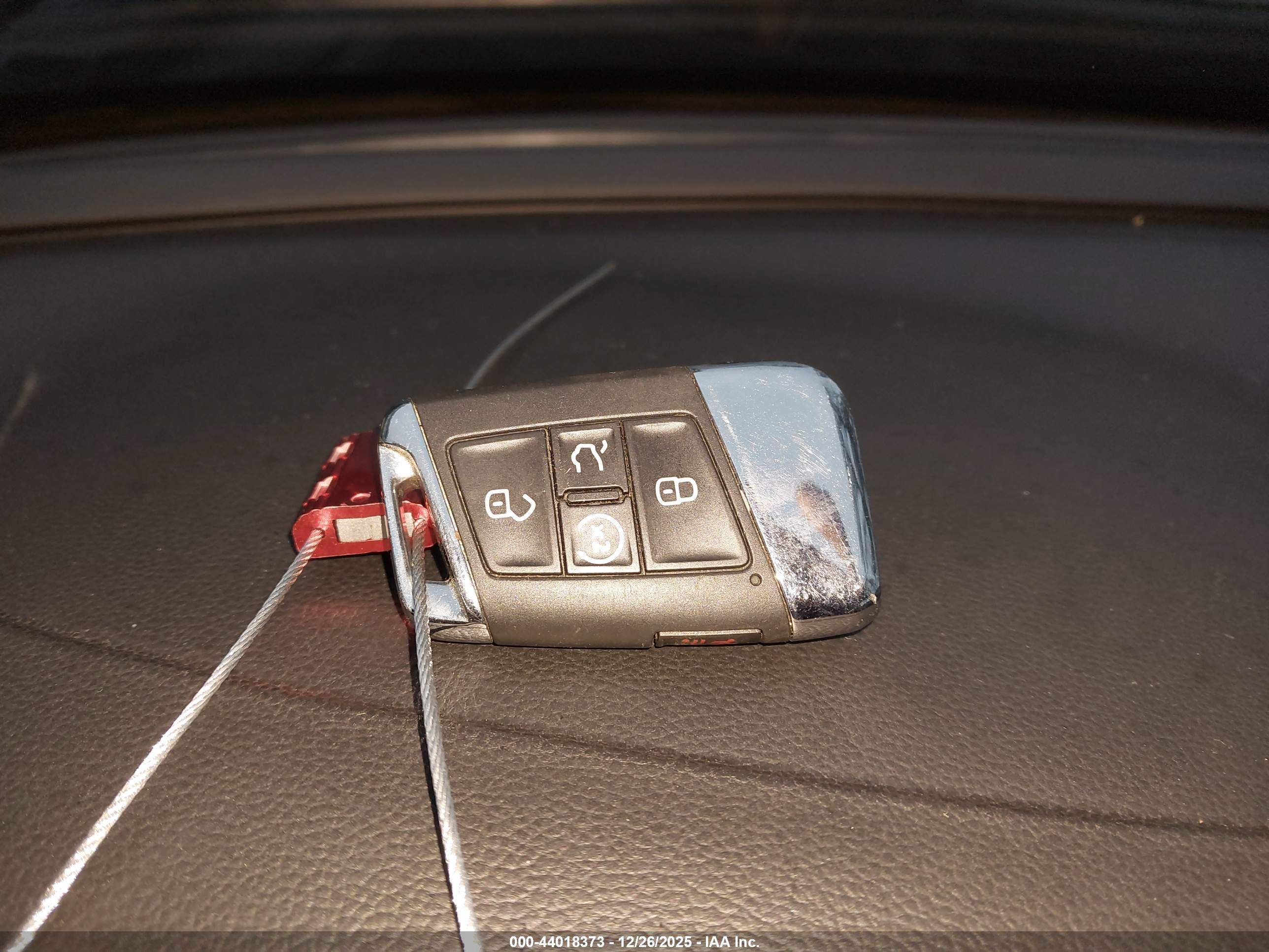 VOLKSWAGEN ATLAS image 11