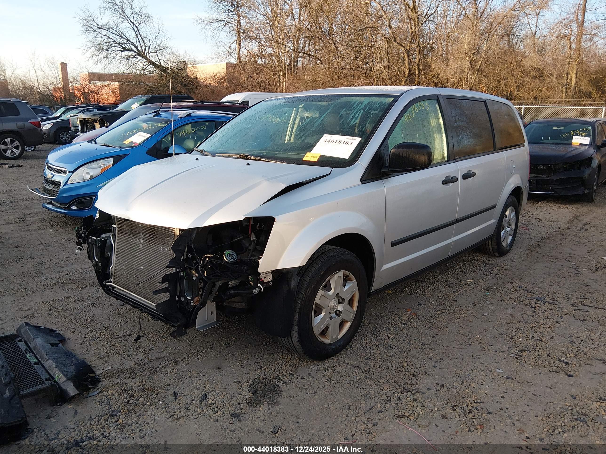 DODGE GRAND image 2