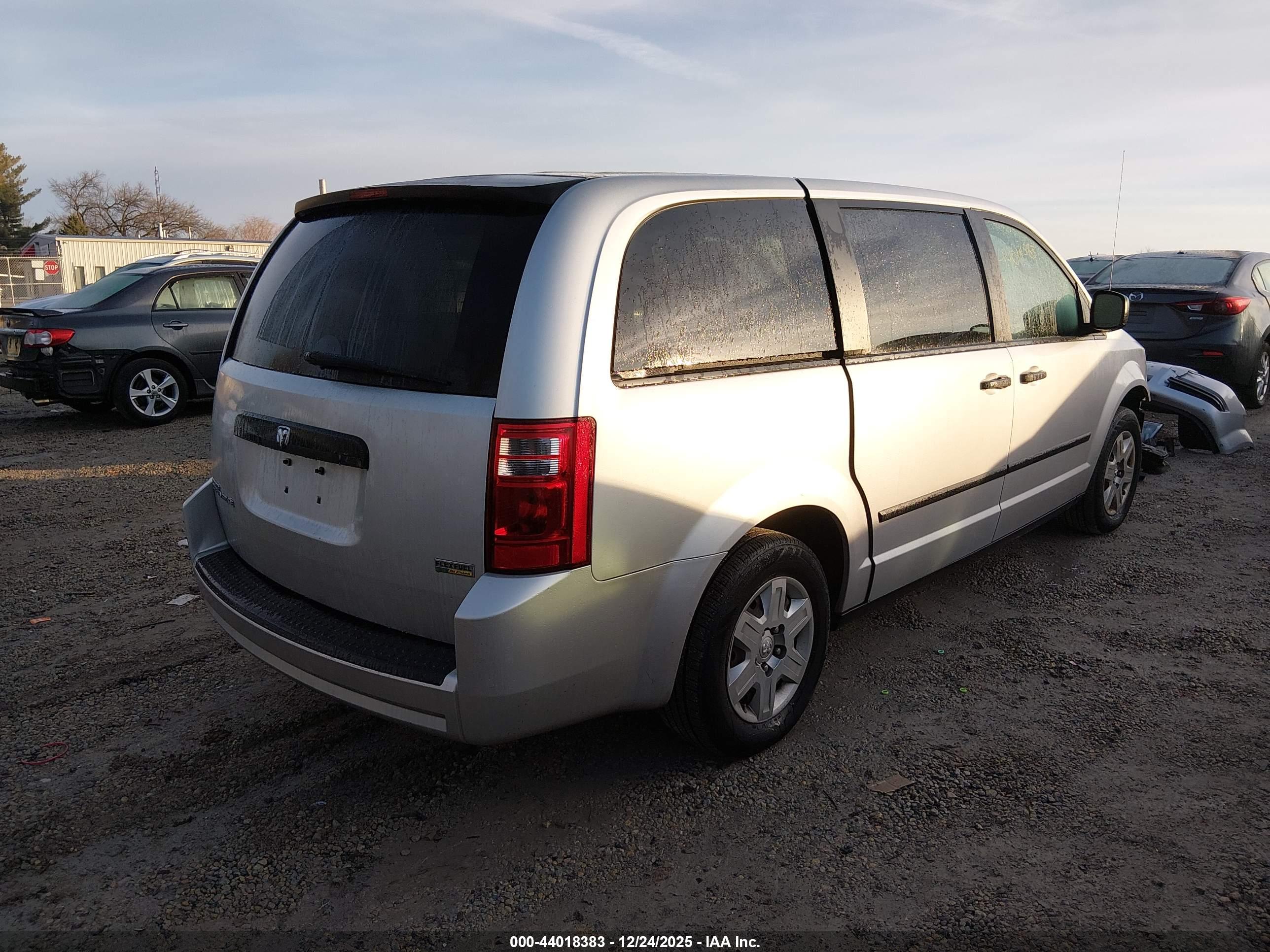 DODGE GRAND image 4