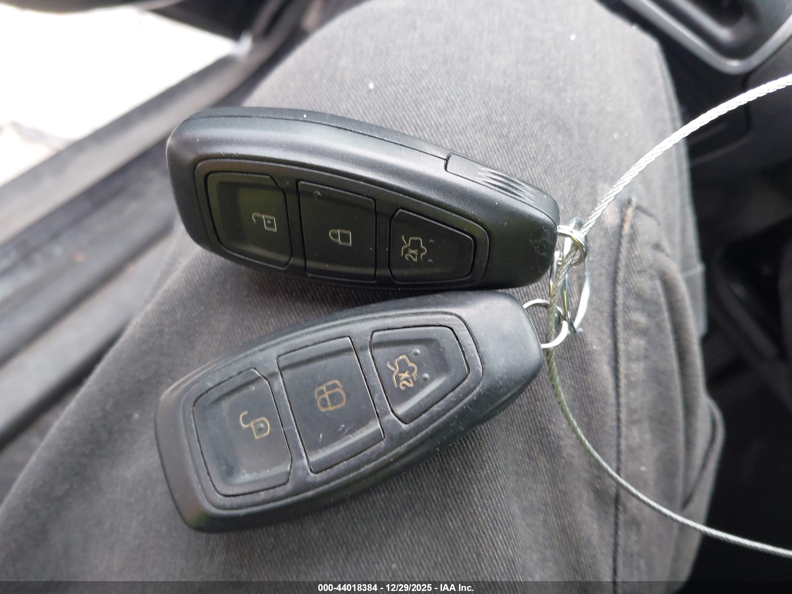 FORD FOCUS image 11
