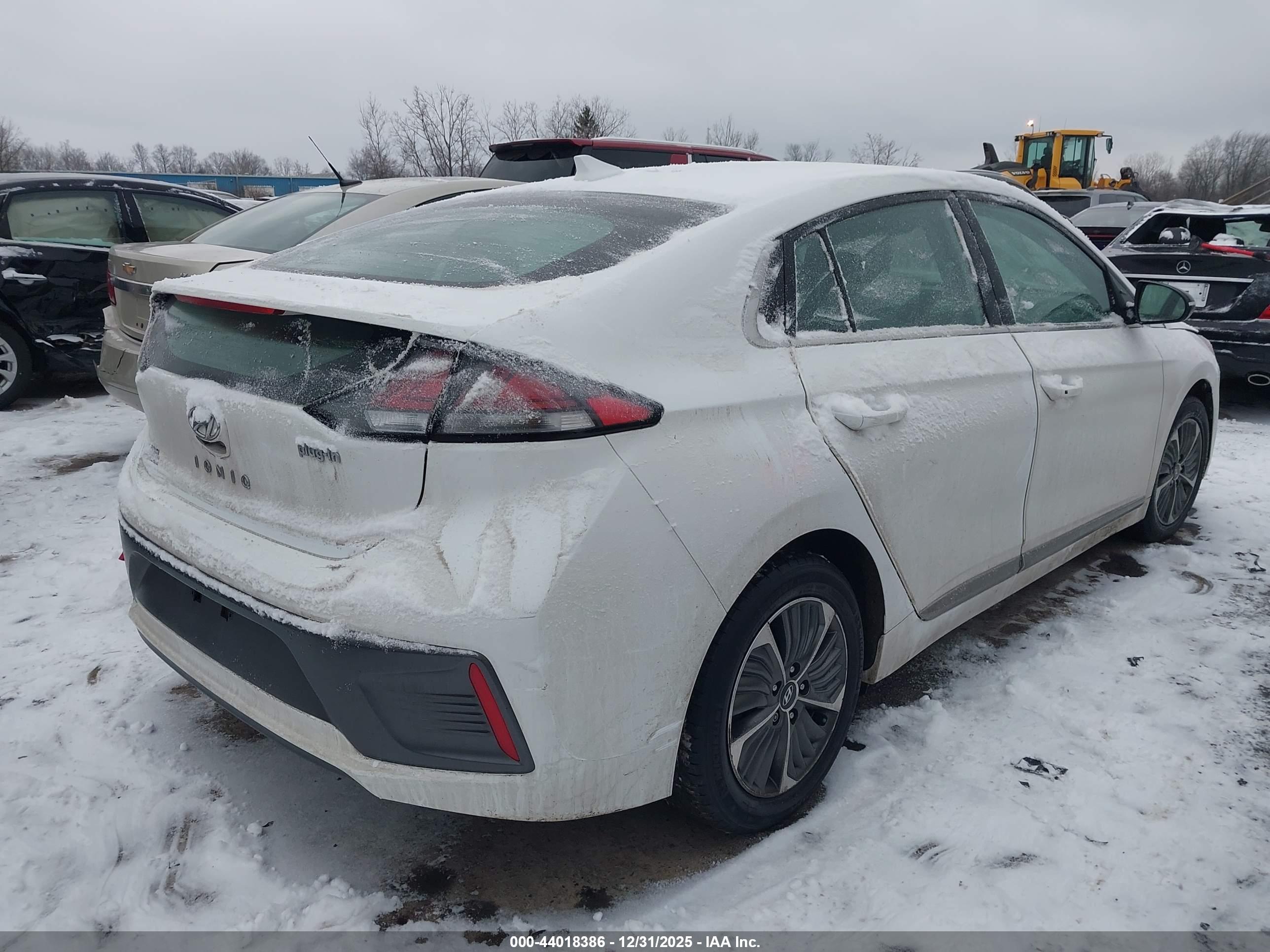 HYUNDAI IONIQ image 4