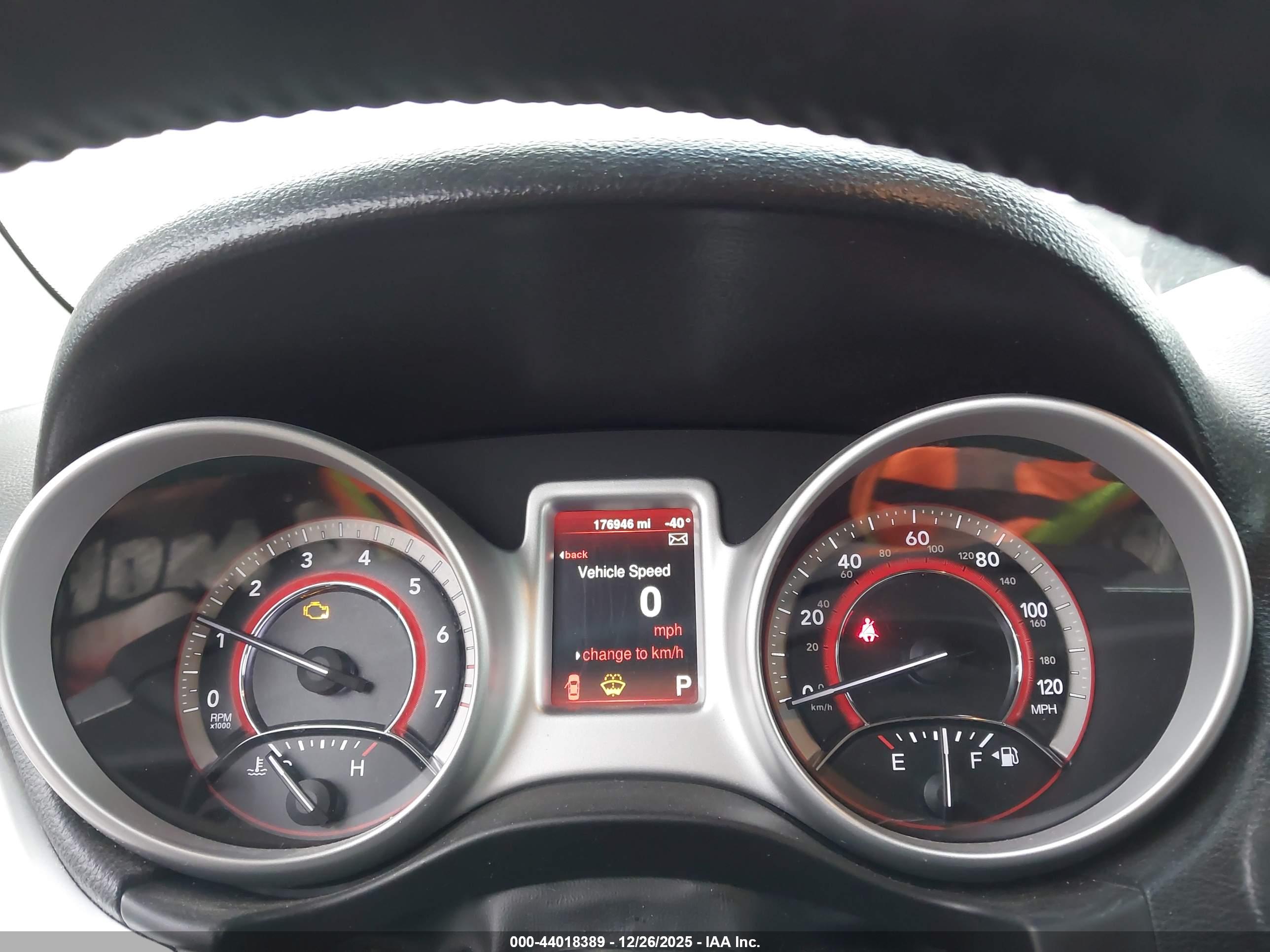 DODGE JOURNEY image 7