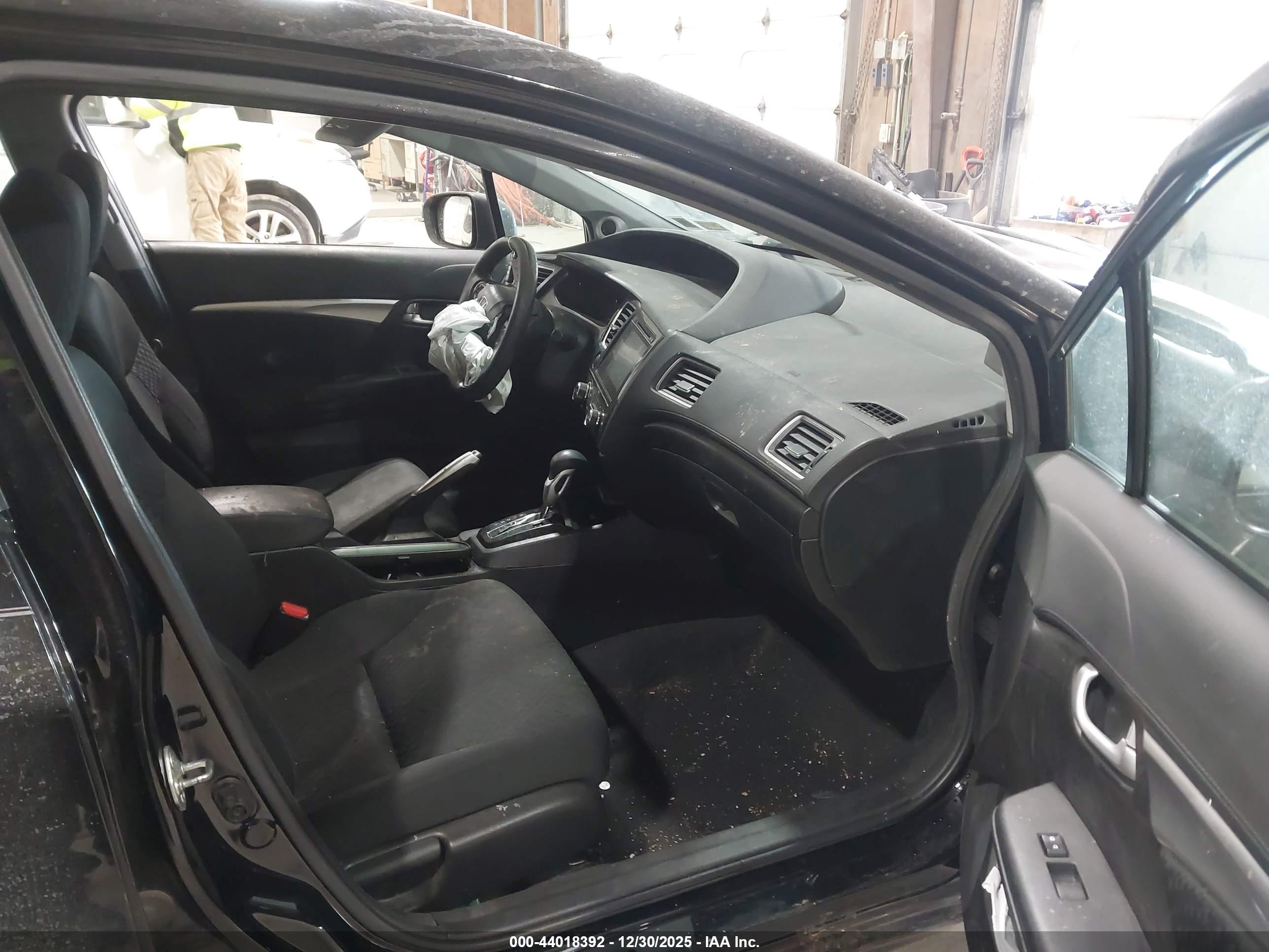 HONDA CIVIC image 5
