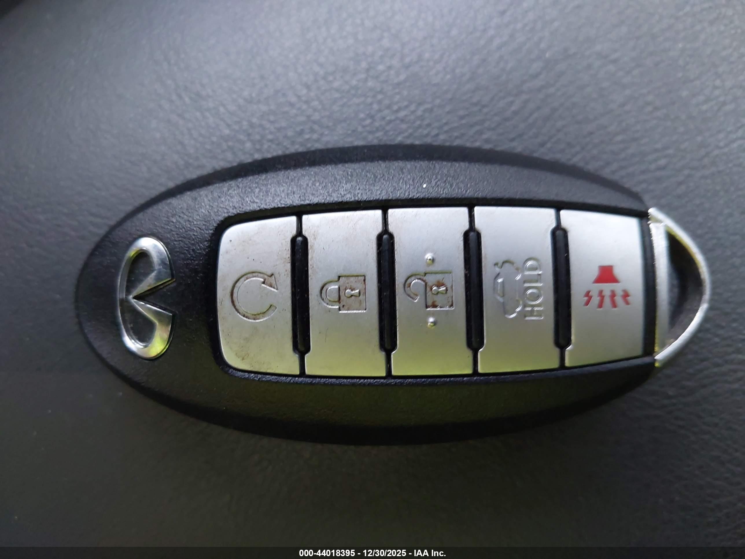 INFINITI Q50 image 11