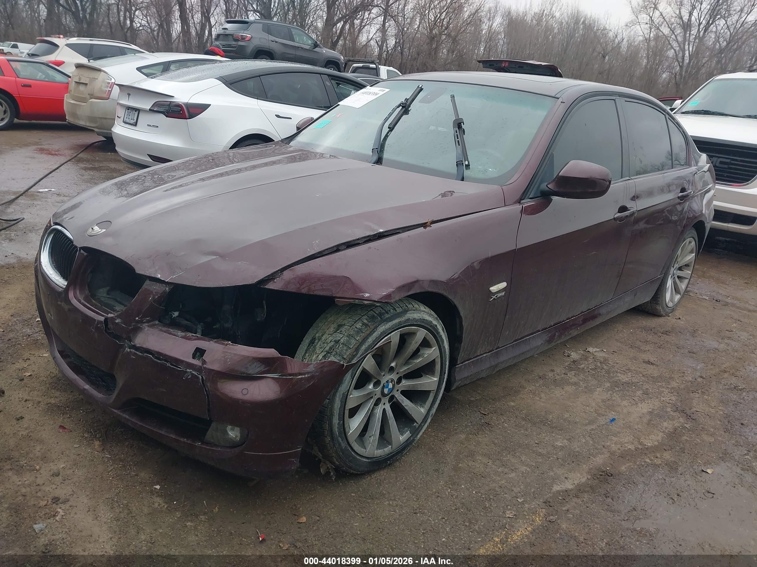 BMW 328I image 2
