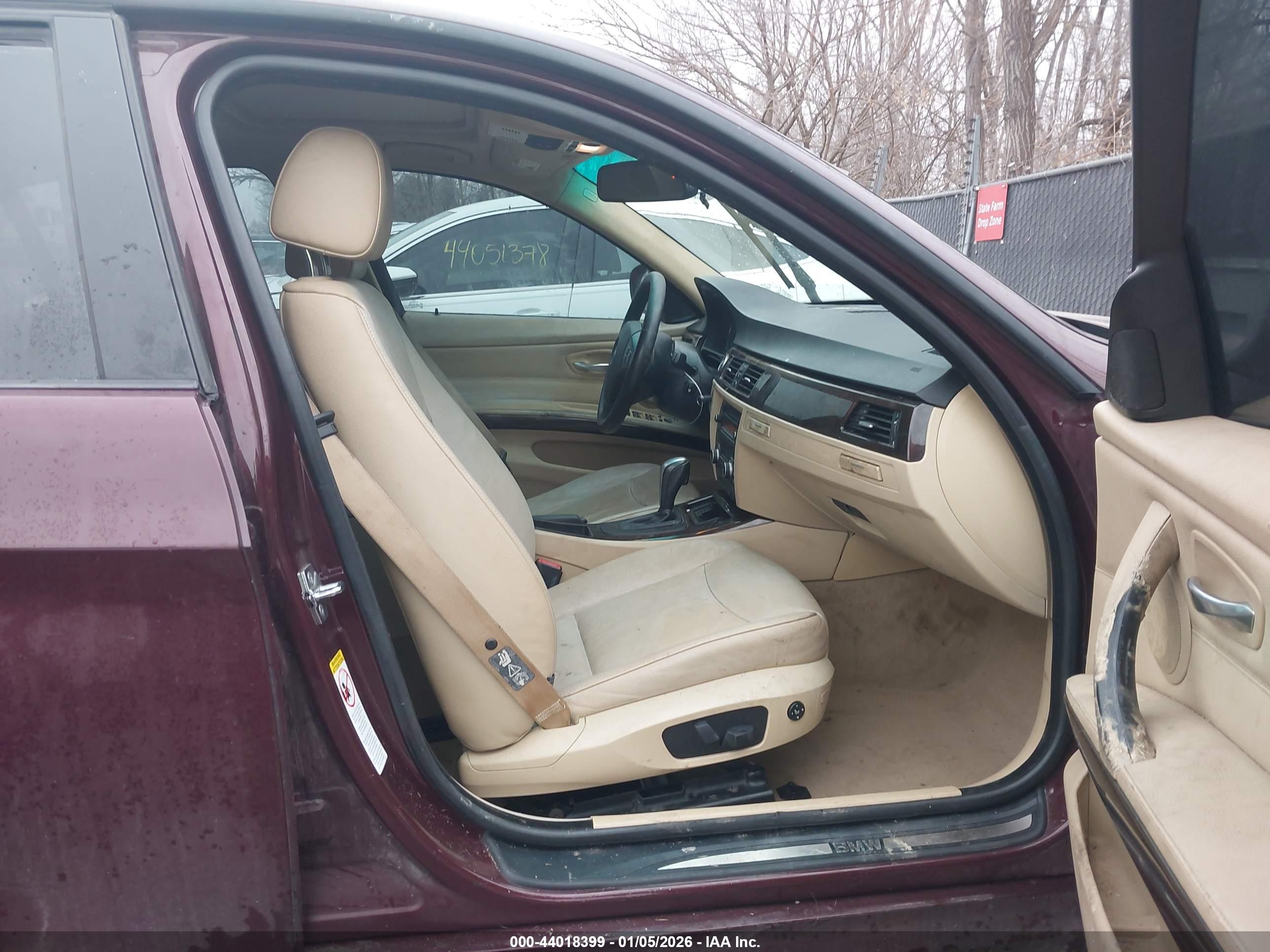 BMW 328I image 5