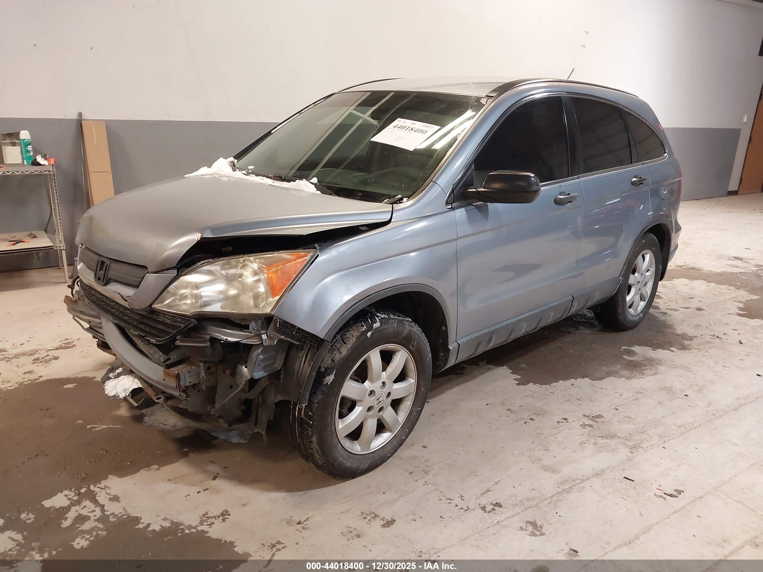 HONDA CR-V image 2