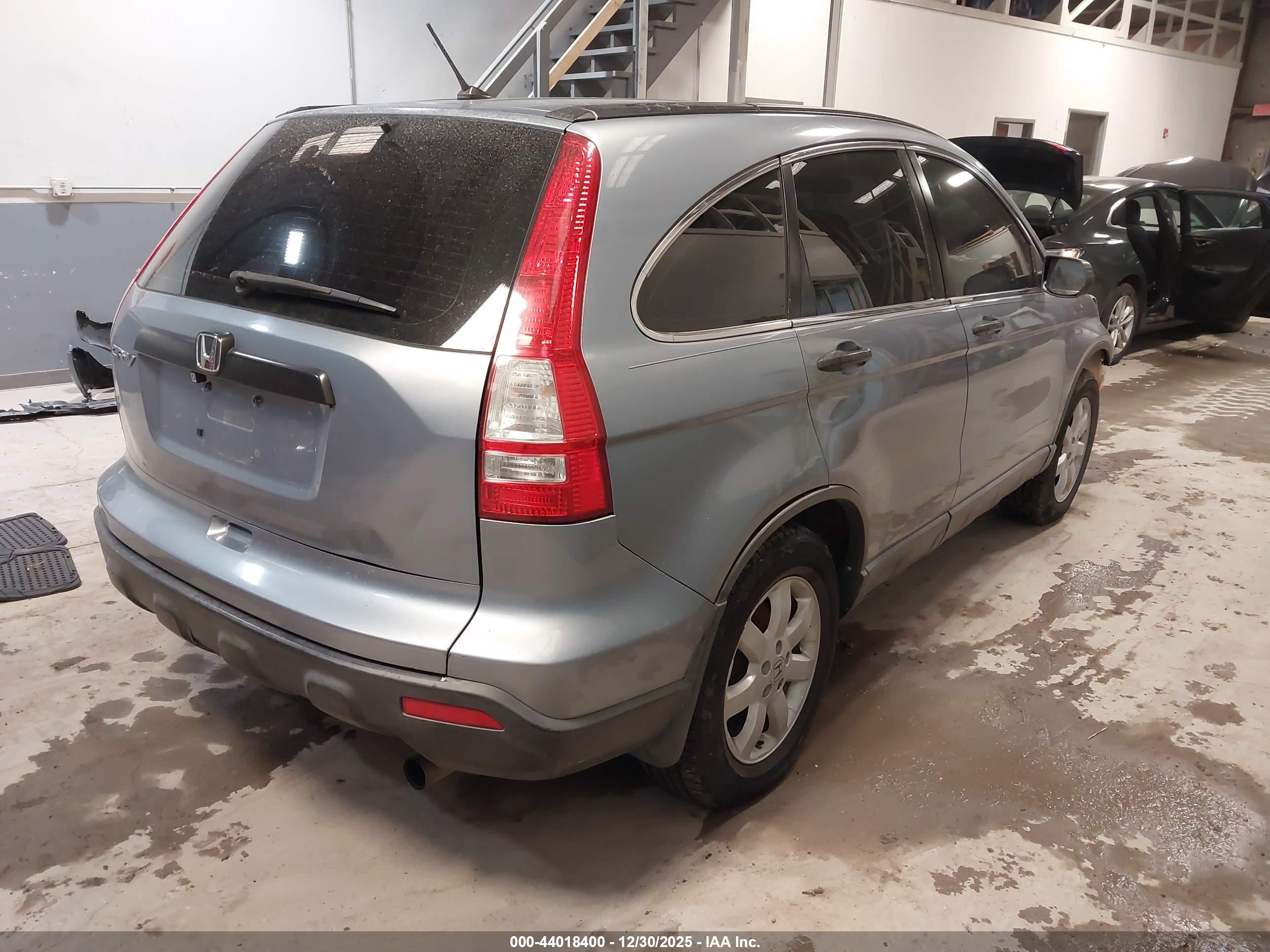 HONDA CR-V image 4