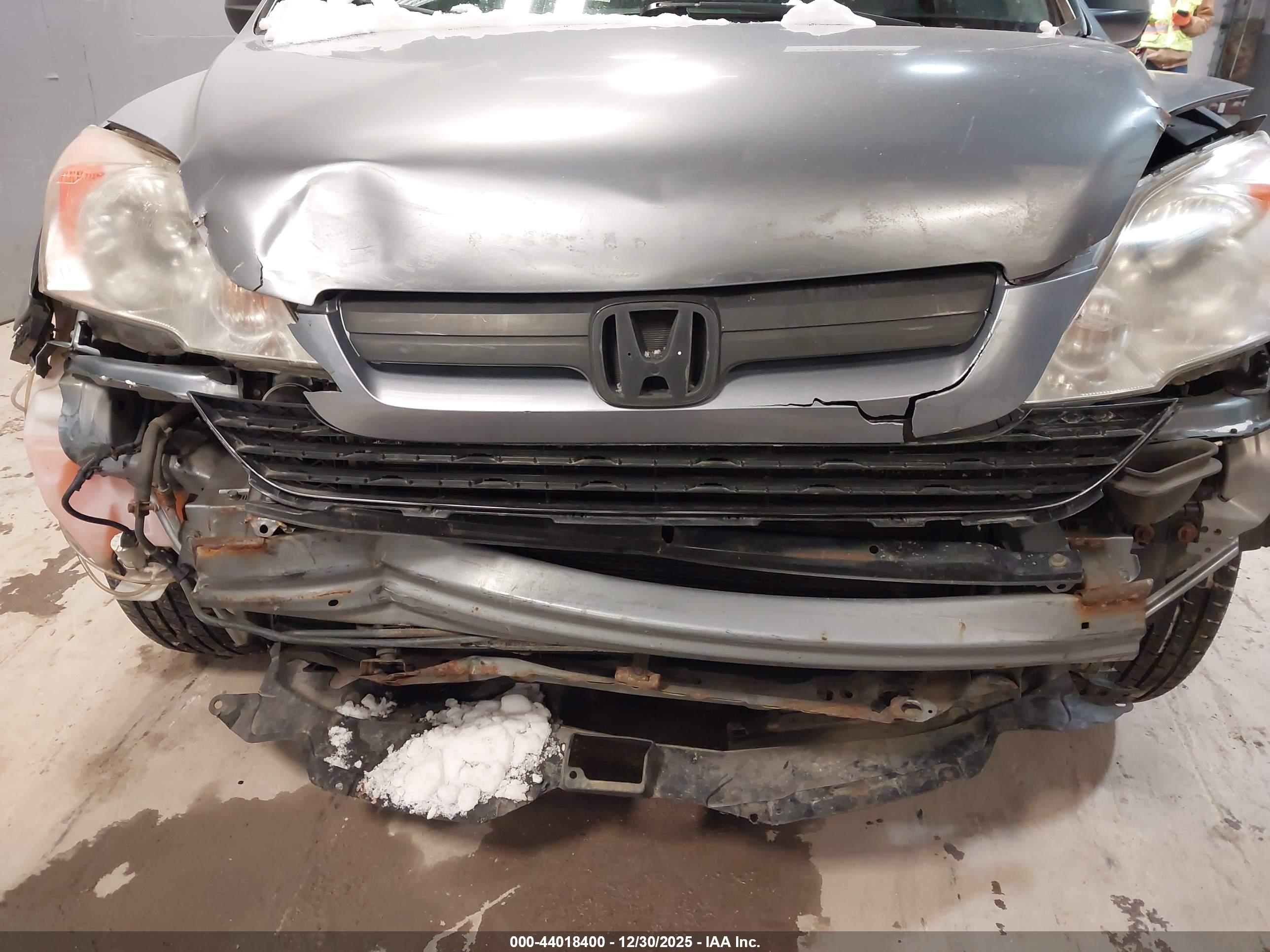 HONDA CR-V image 6