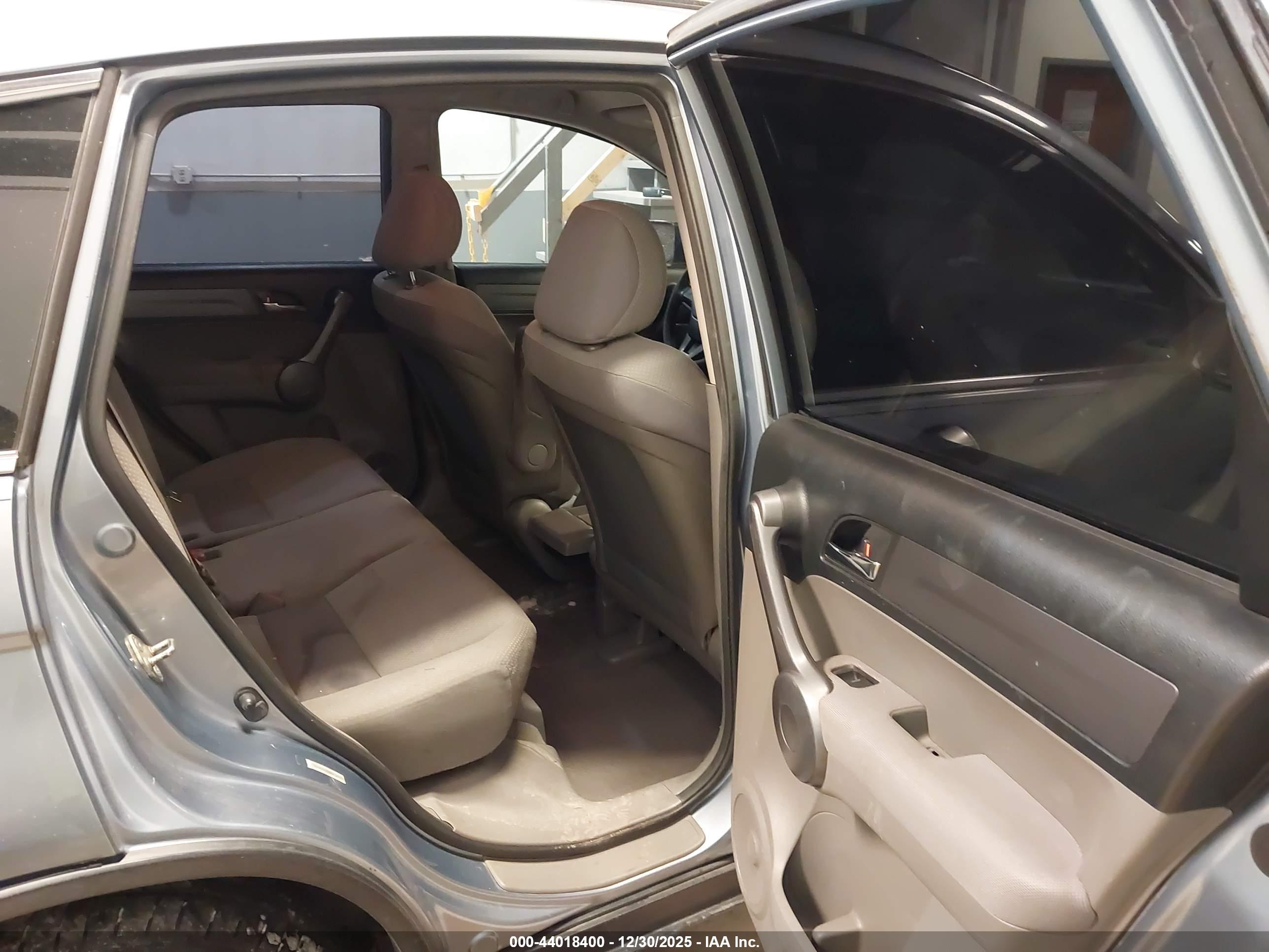 HONDA CR-V image 8