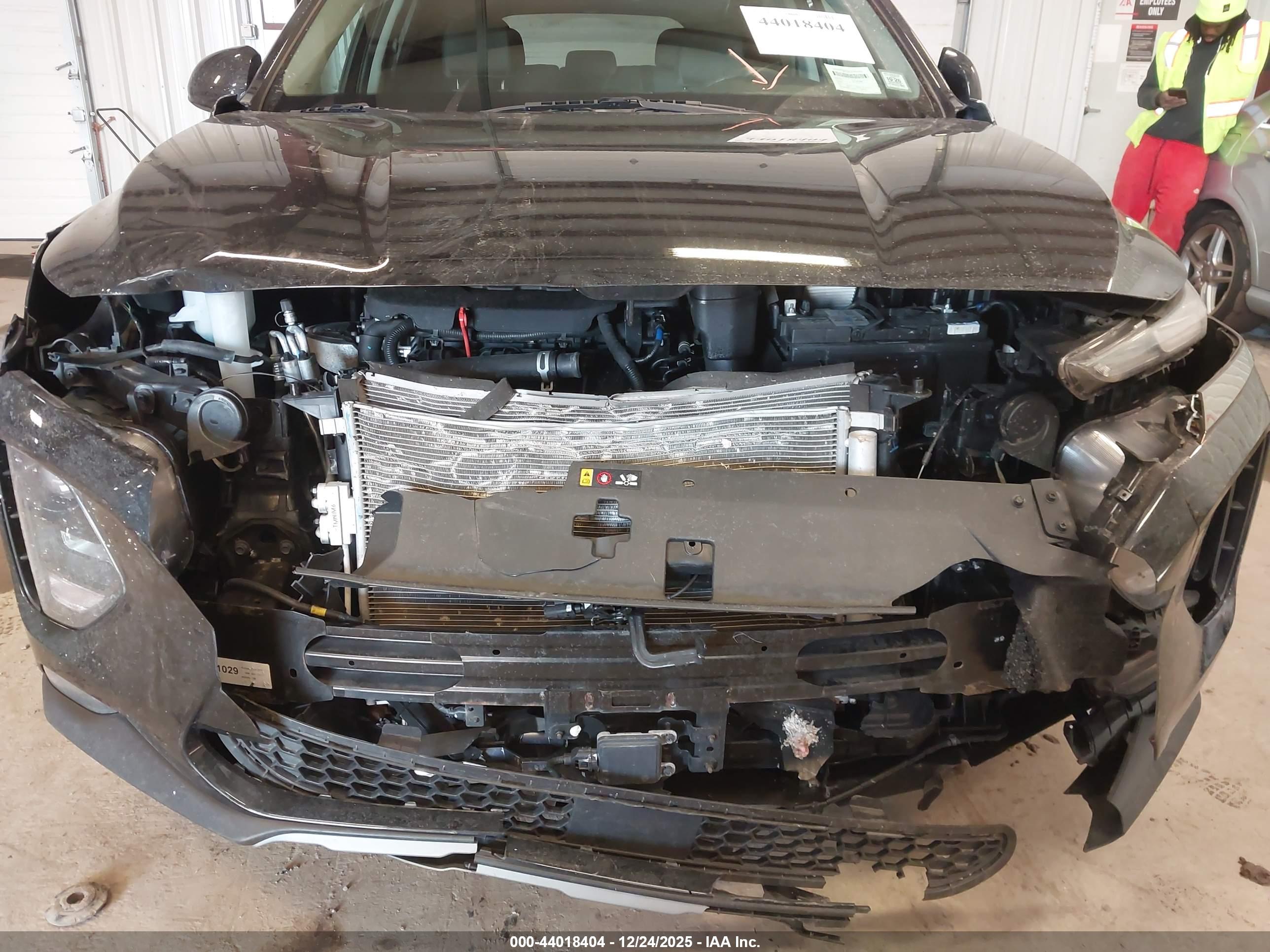 HYUNDAI SANTA image 6