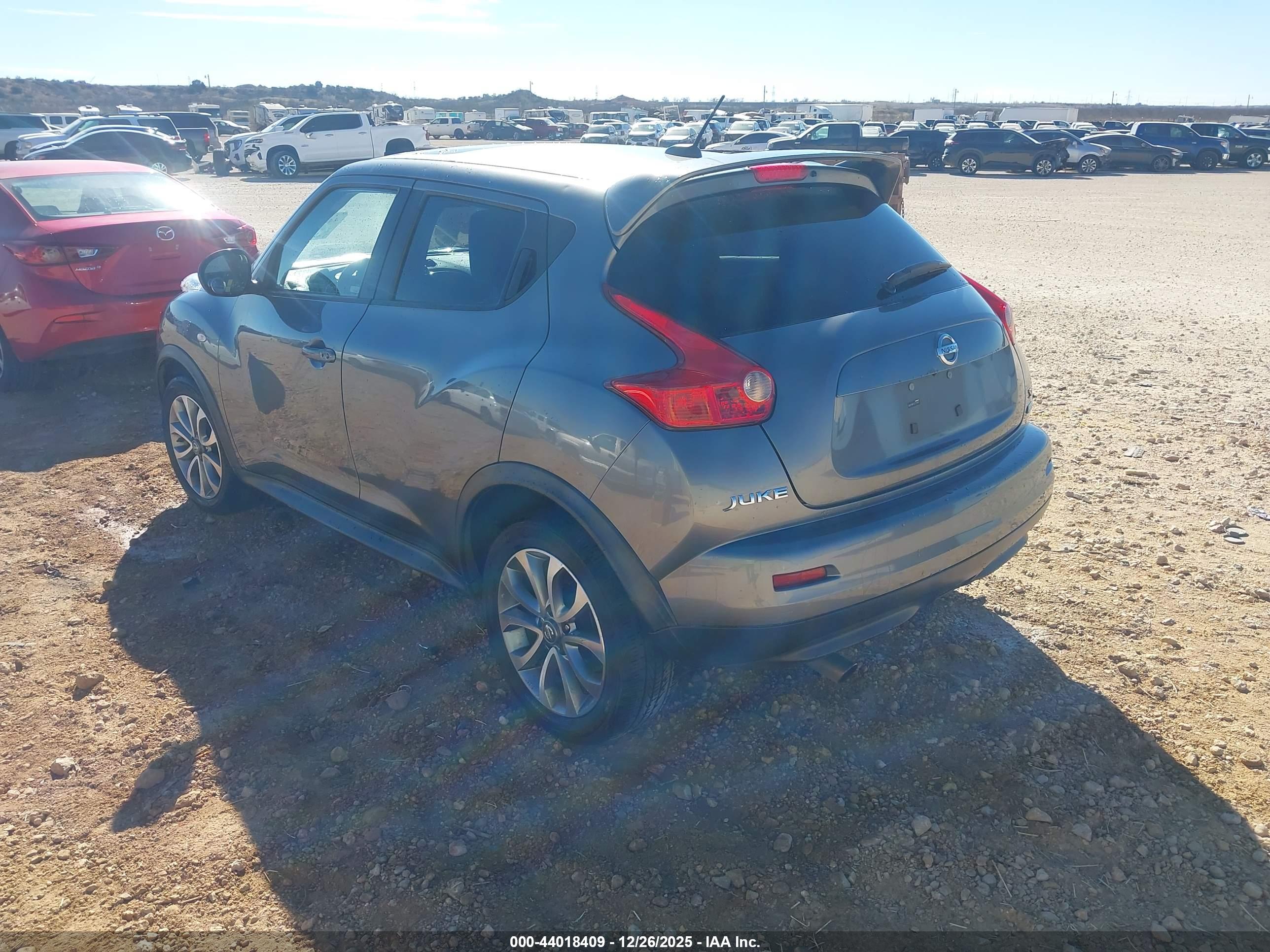 NISSAN JUKE image 3