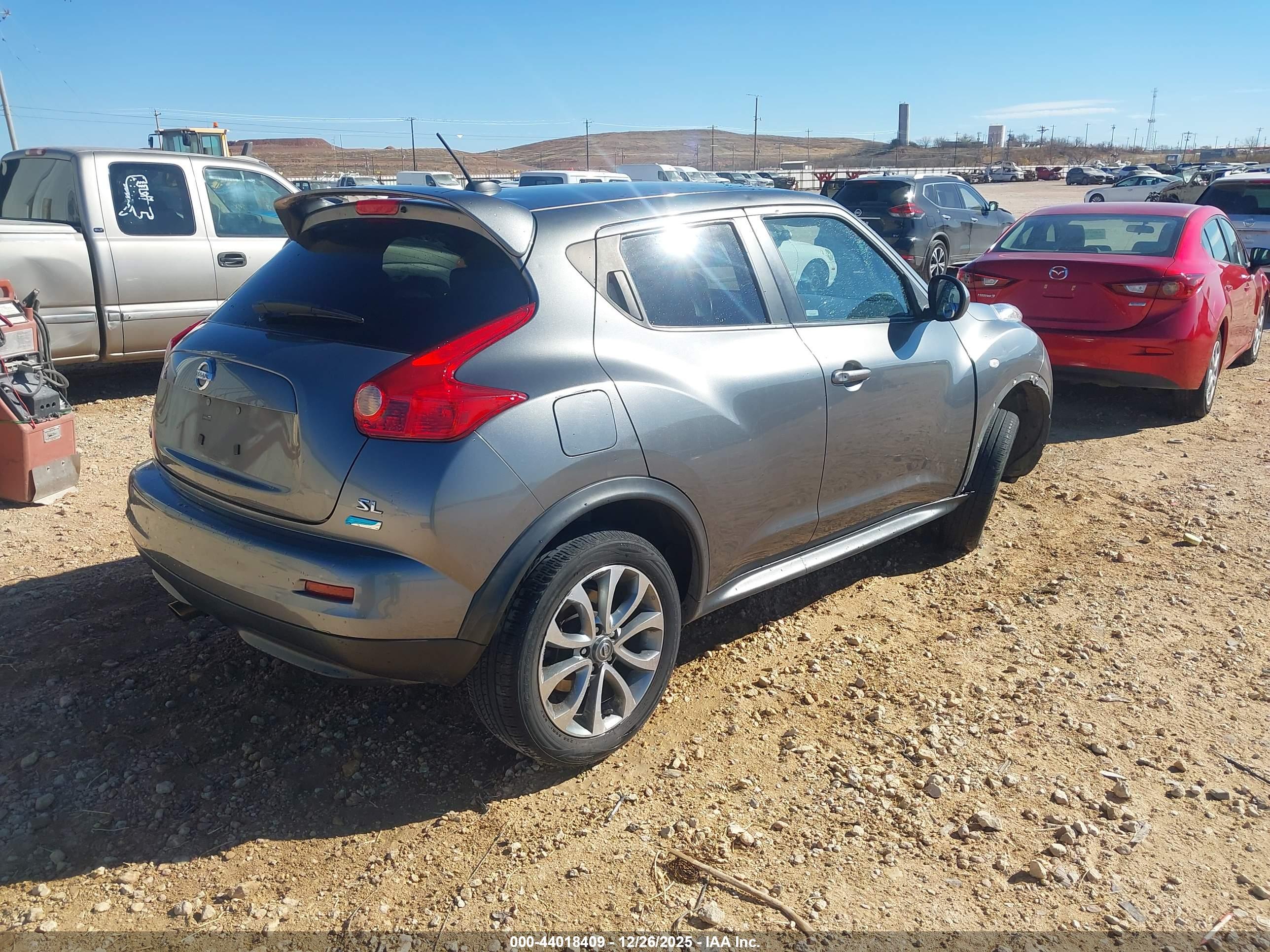 NISSAN JUKE image 4