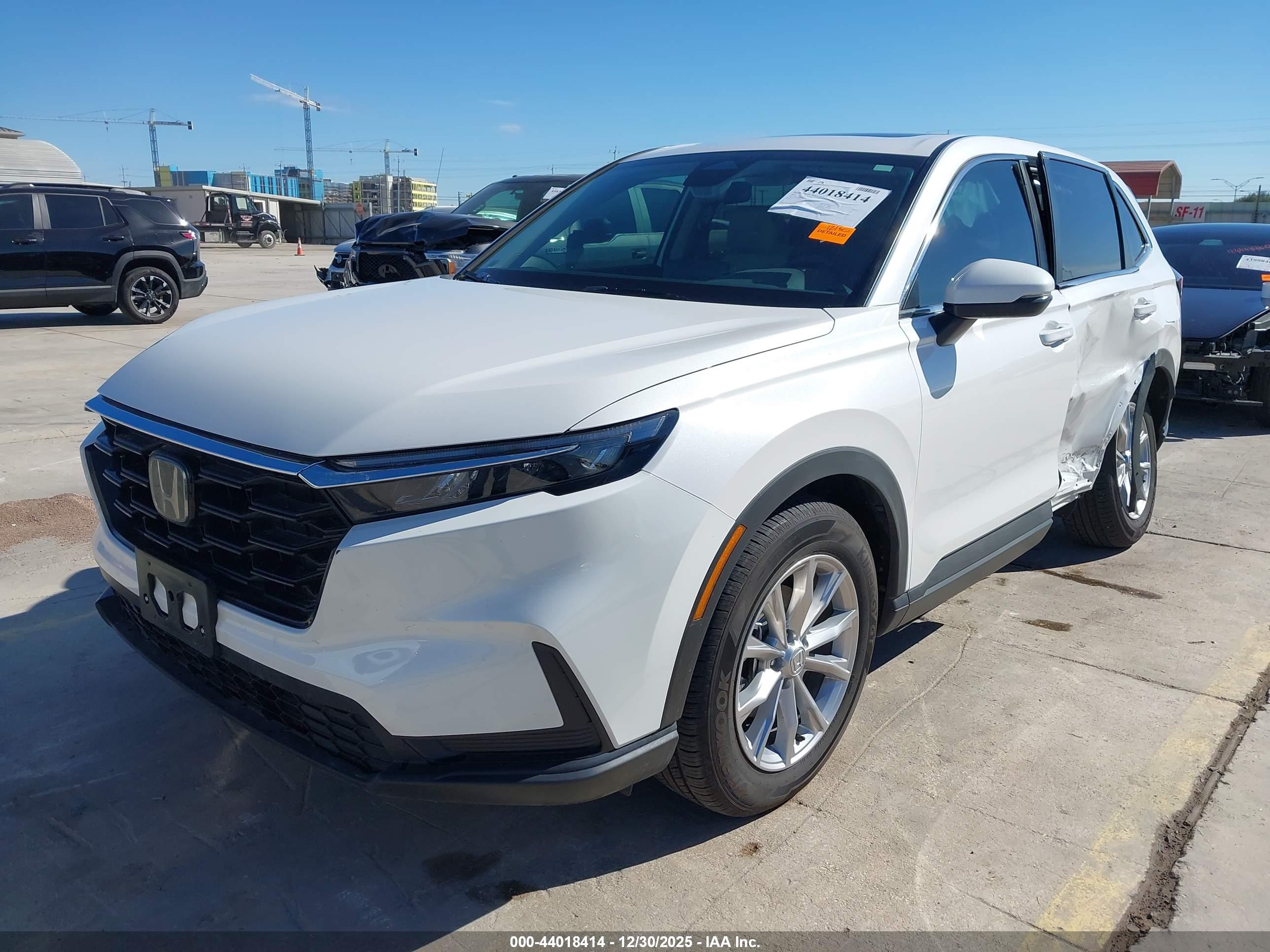 HONDA CR-V image 2