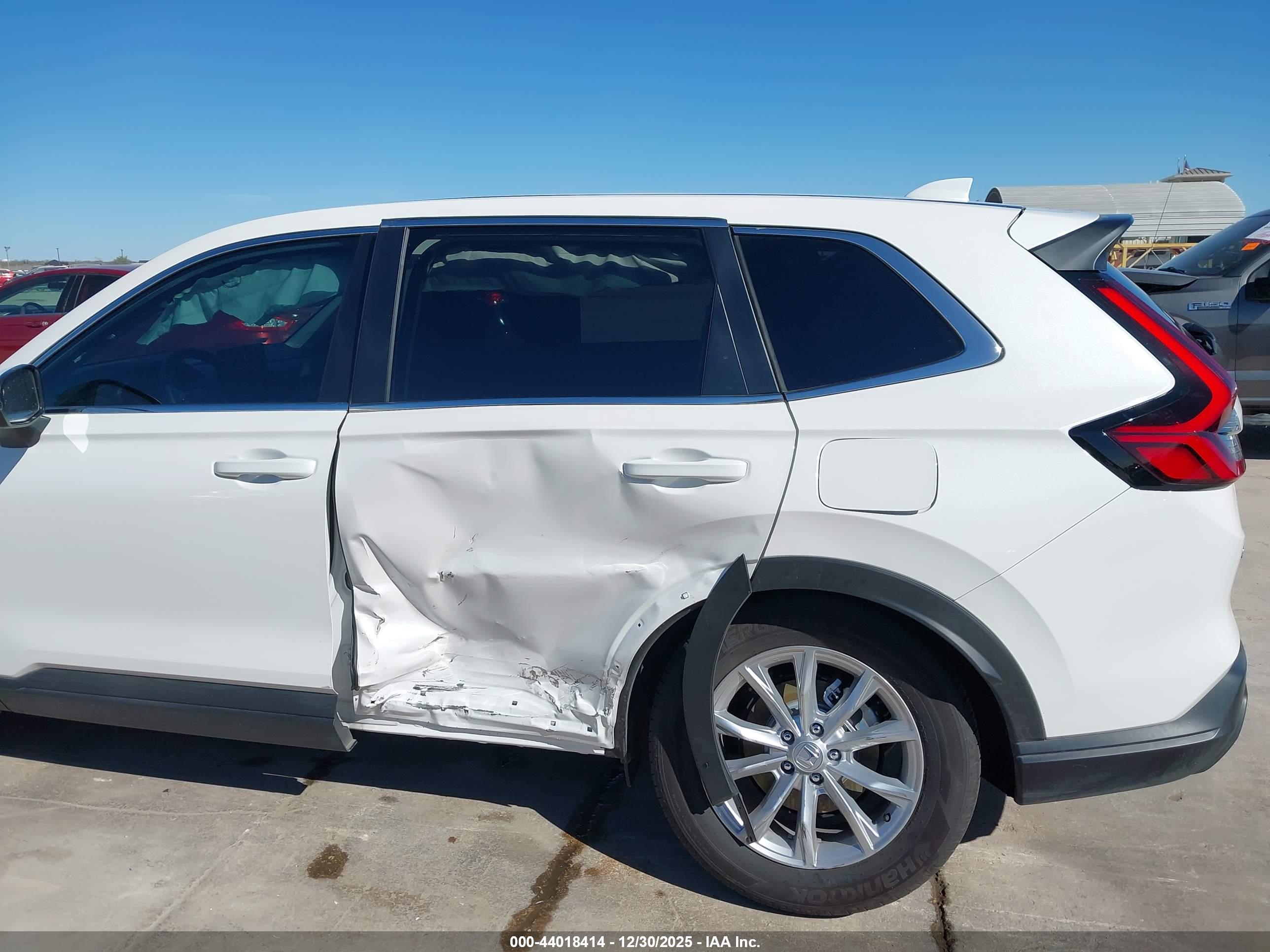 HONDA CR-V image 6