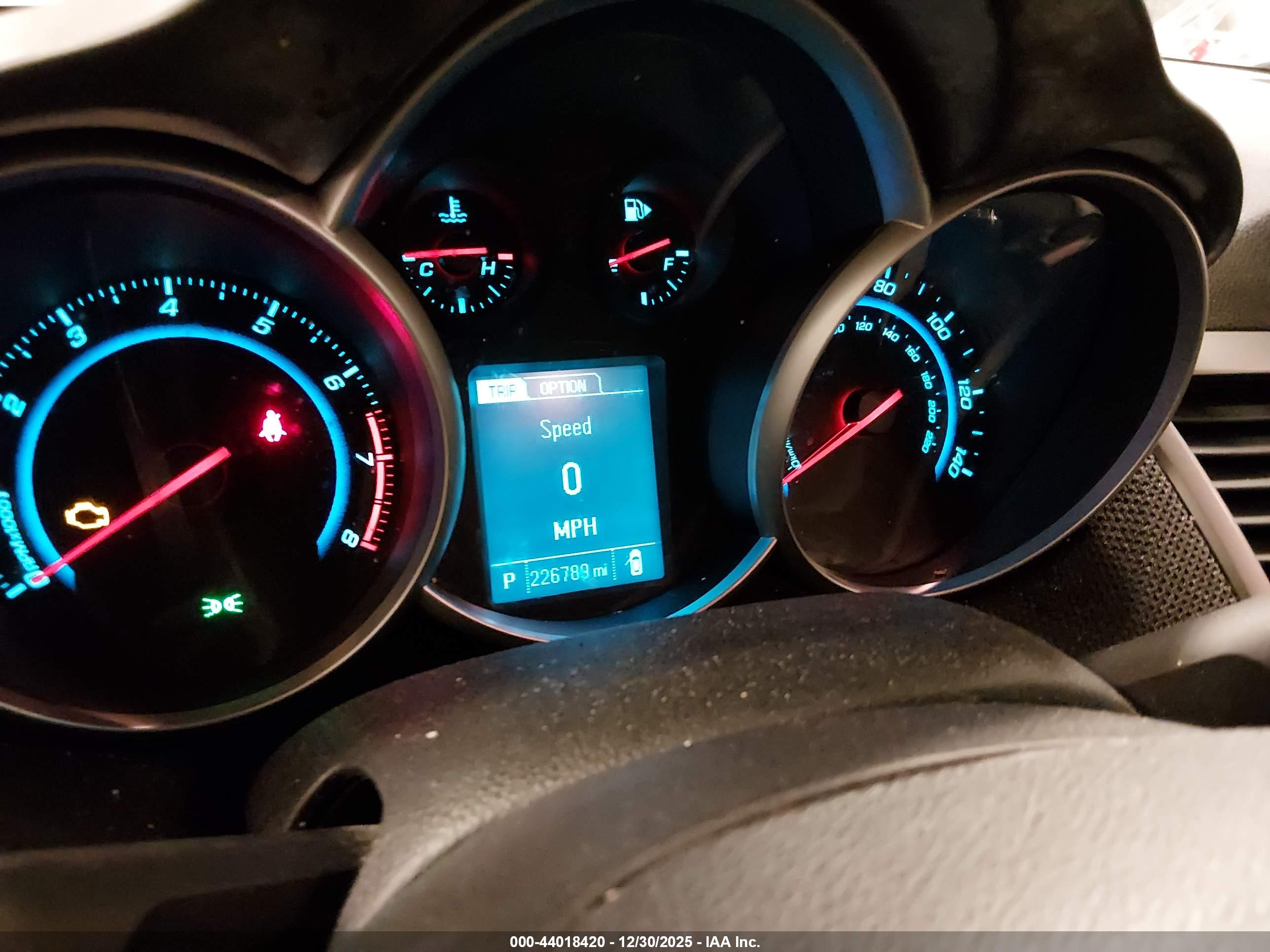 CHEVROLET CRUZE image 7