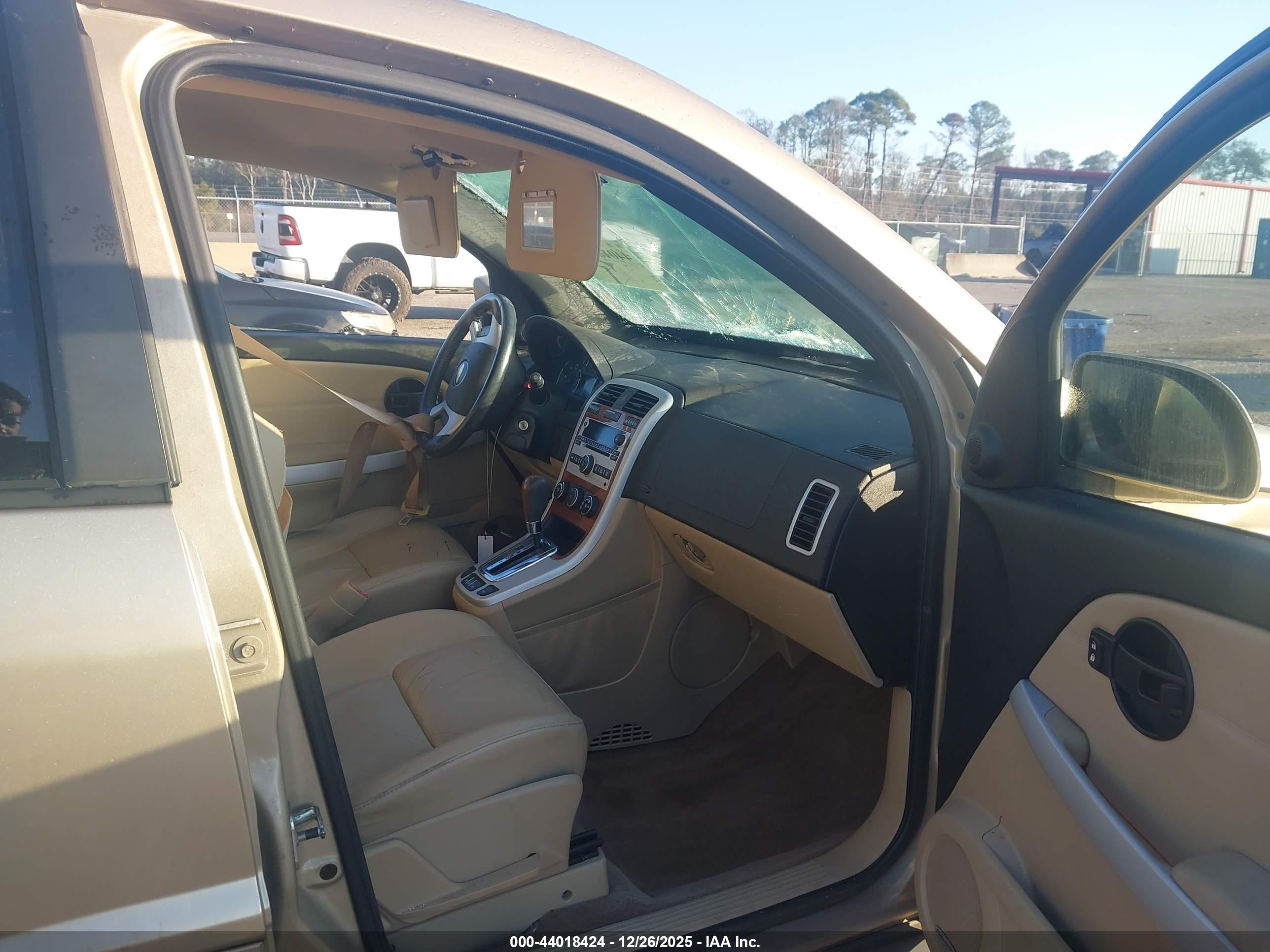 CHEVROLET EQUINOX image 5
