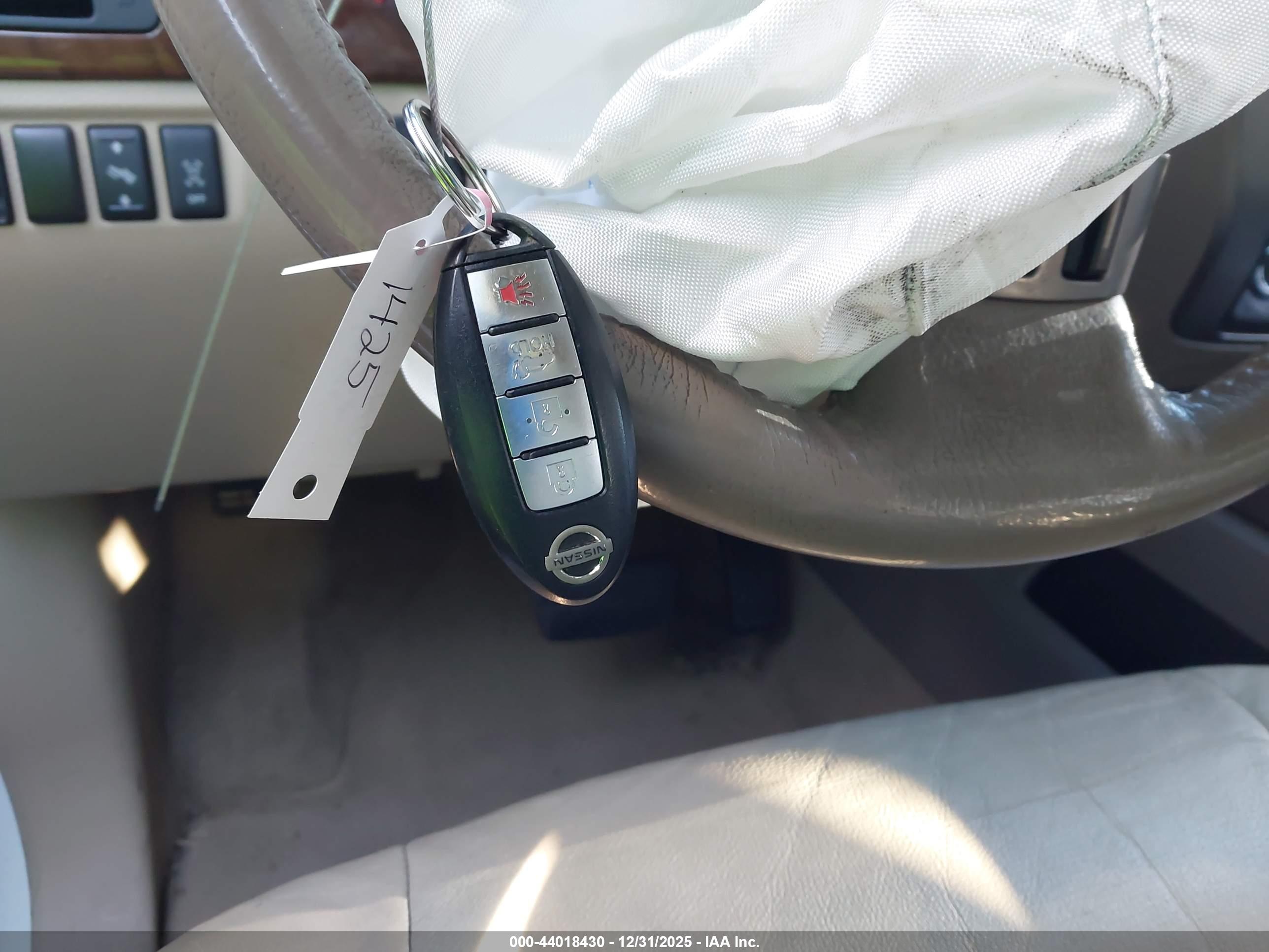 NISSAN ARMADA image 11
