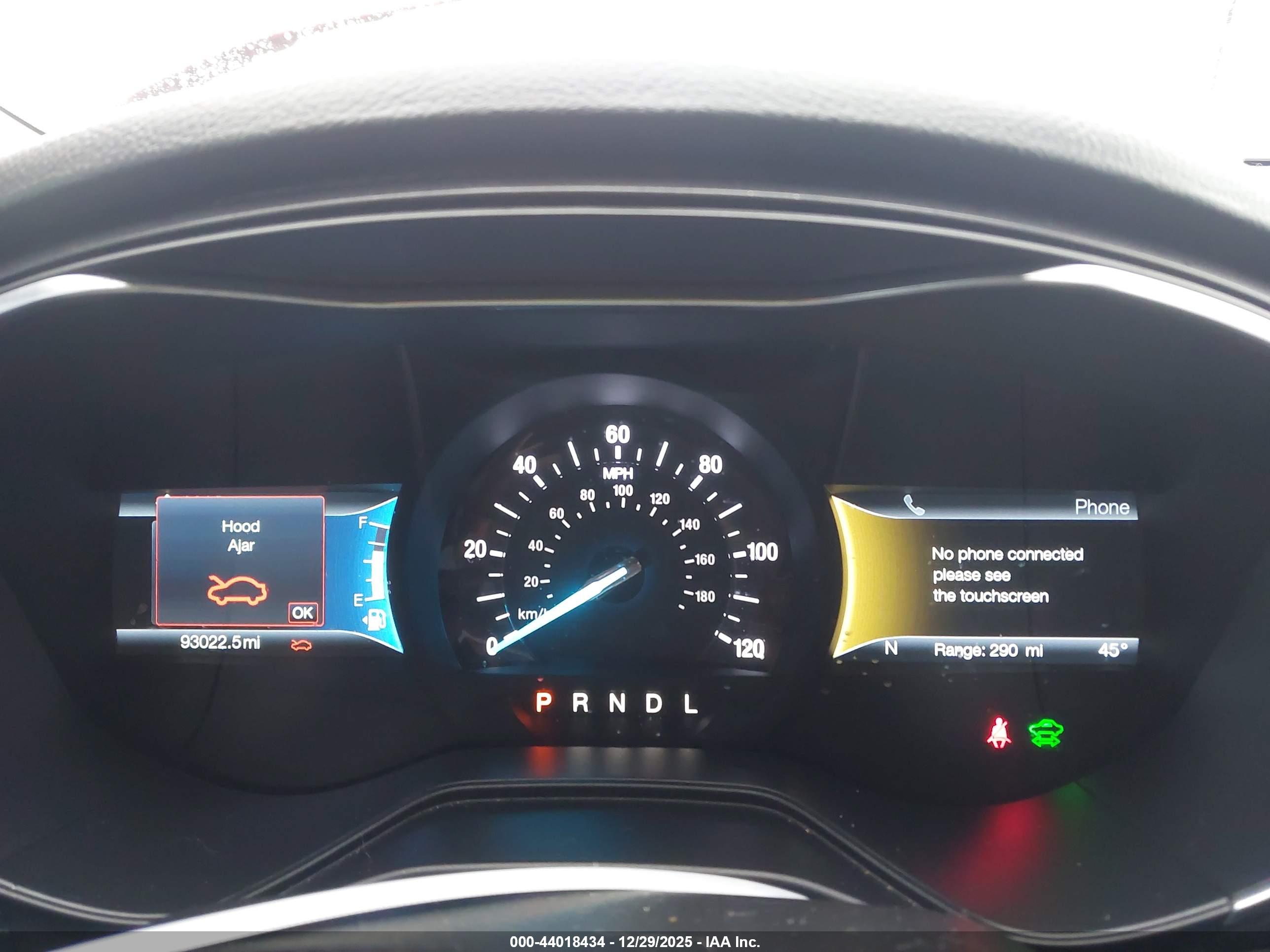 FORD FUSION image 7