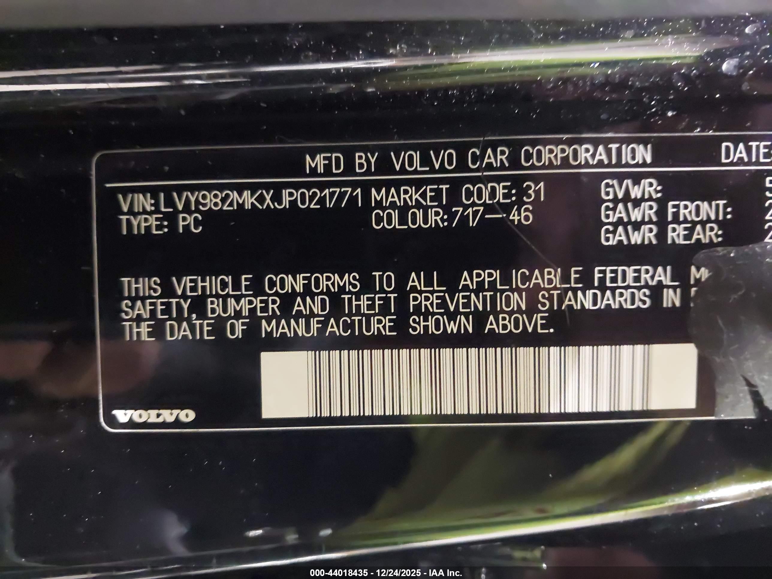 VOLVO S90 image 9