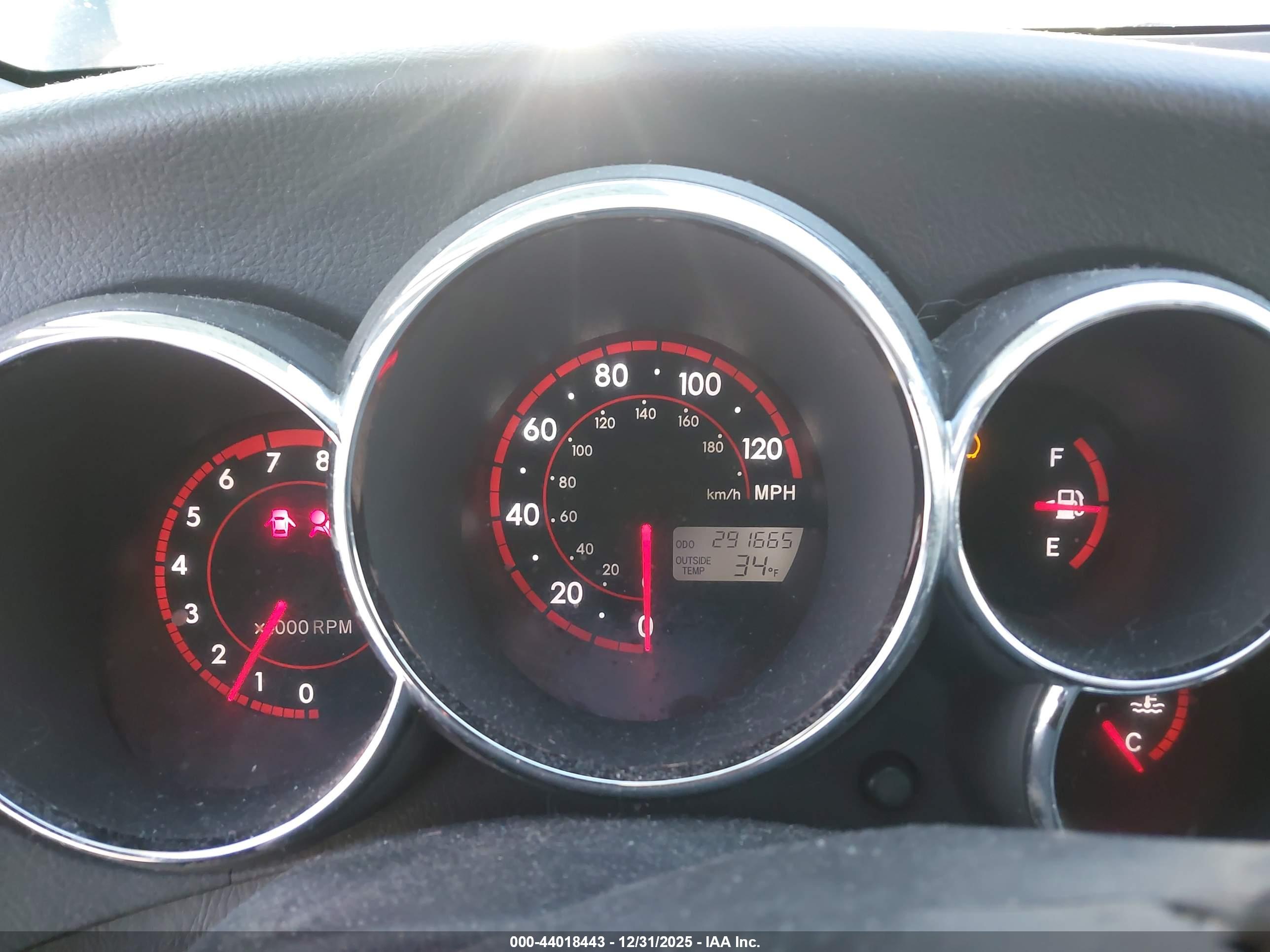 TOYOTA MATRIX image 7