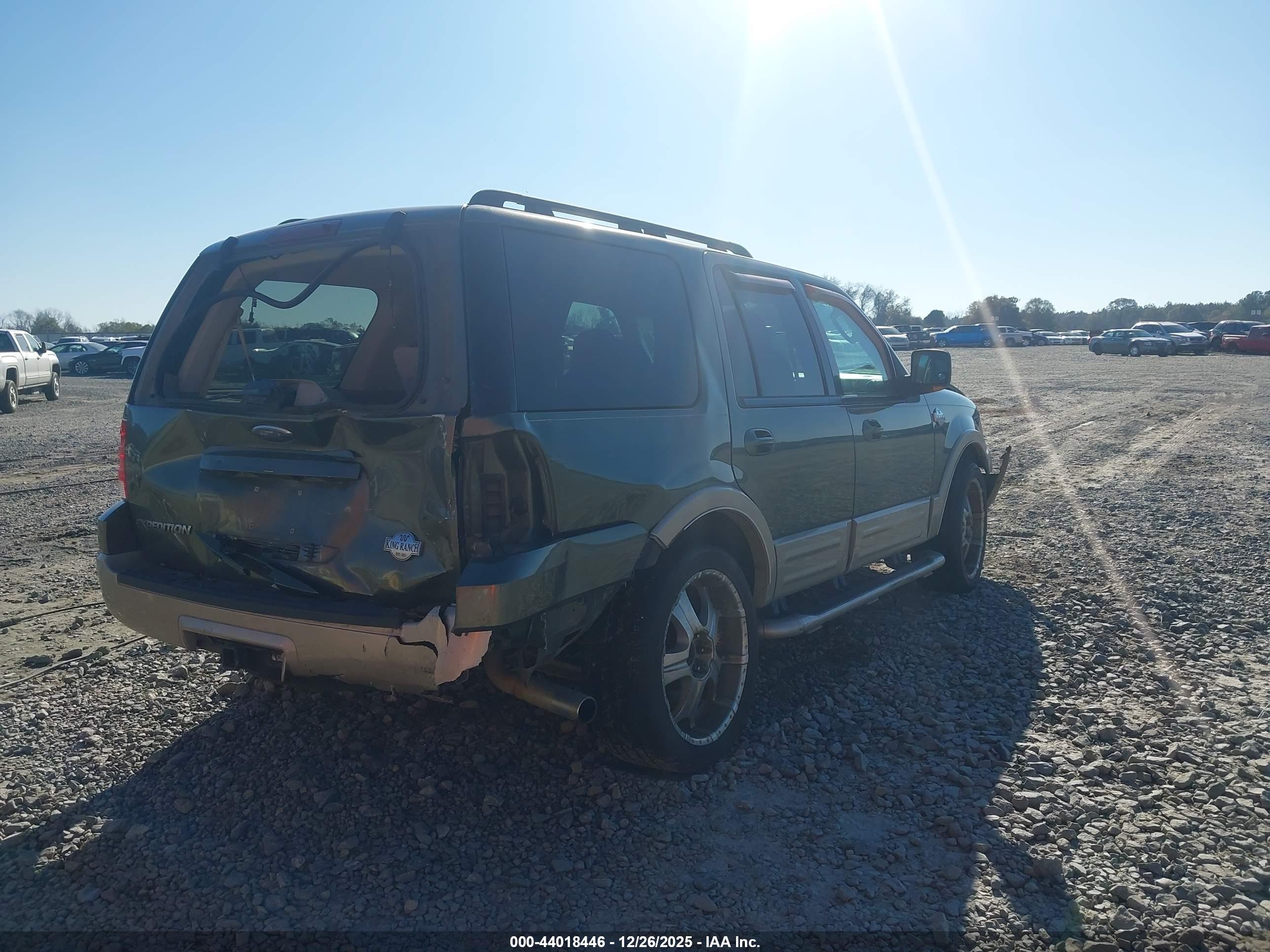 FORD EXPEDITION image 6