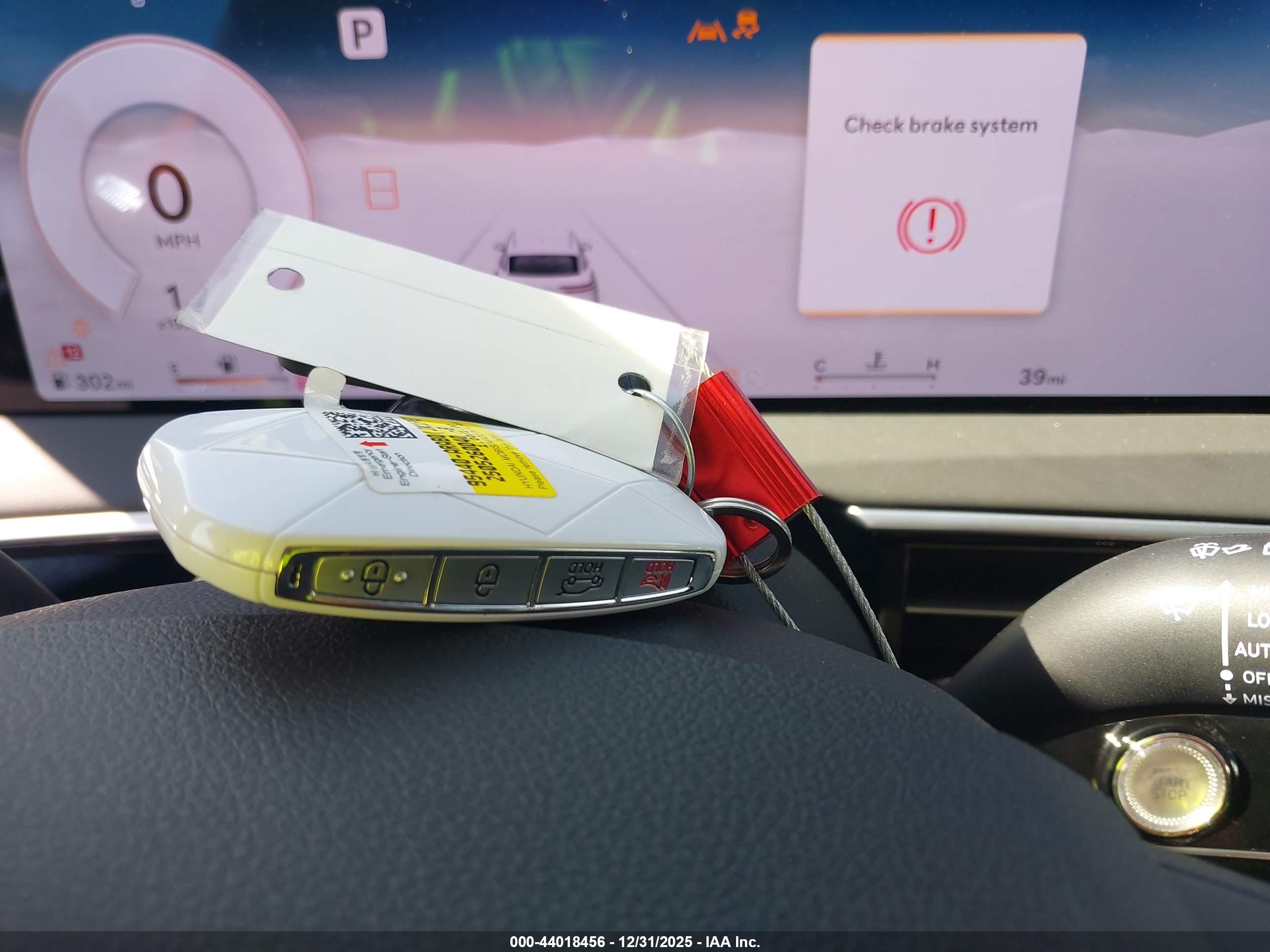 GENESIS GV70 image 11