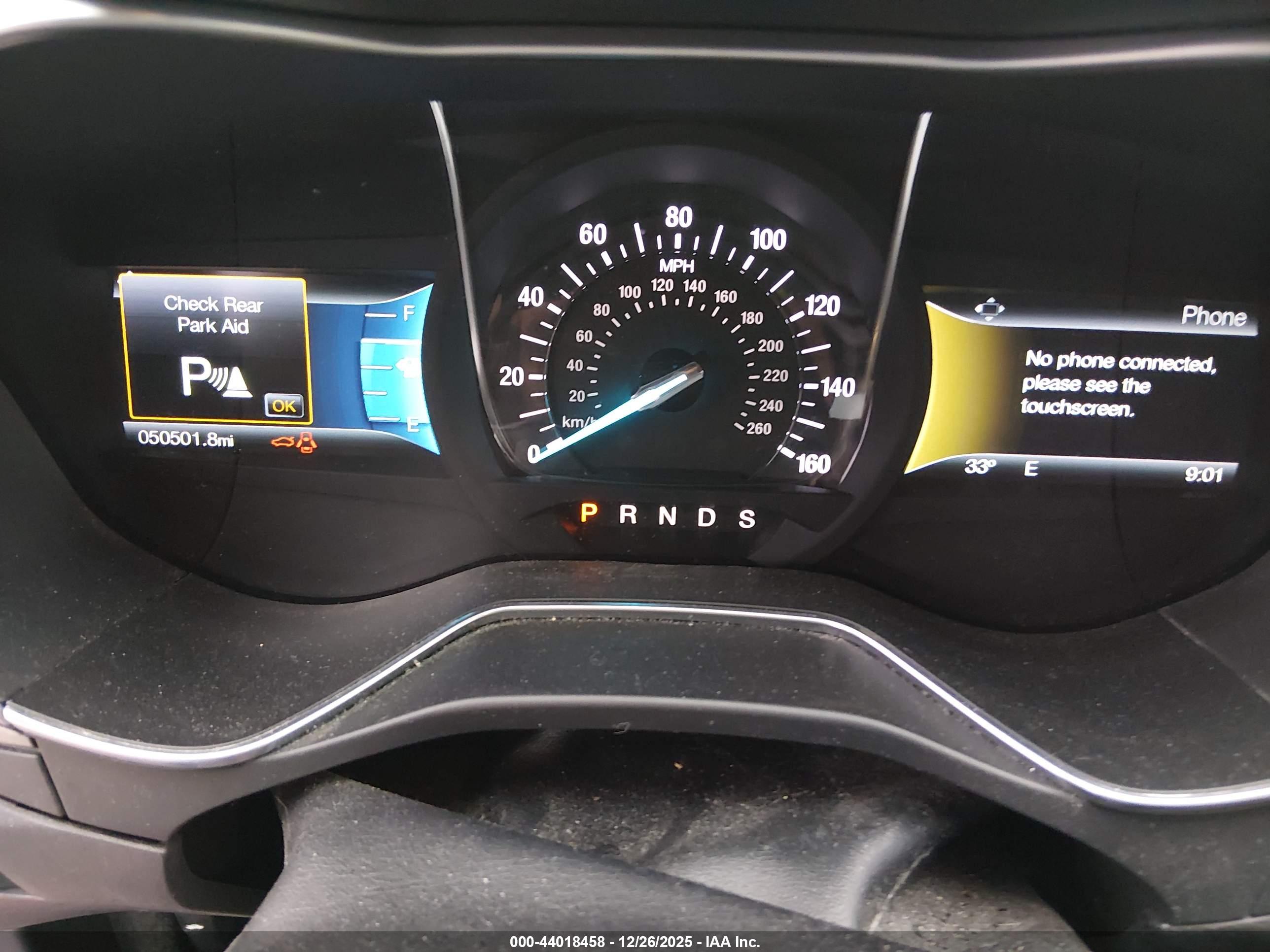 FORD FUSION image 7