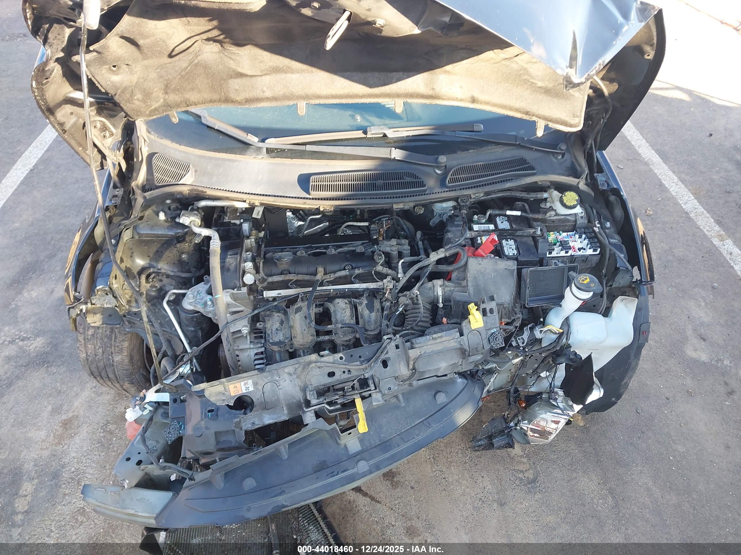 FORD FIESTA image 10