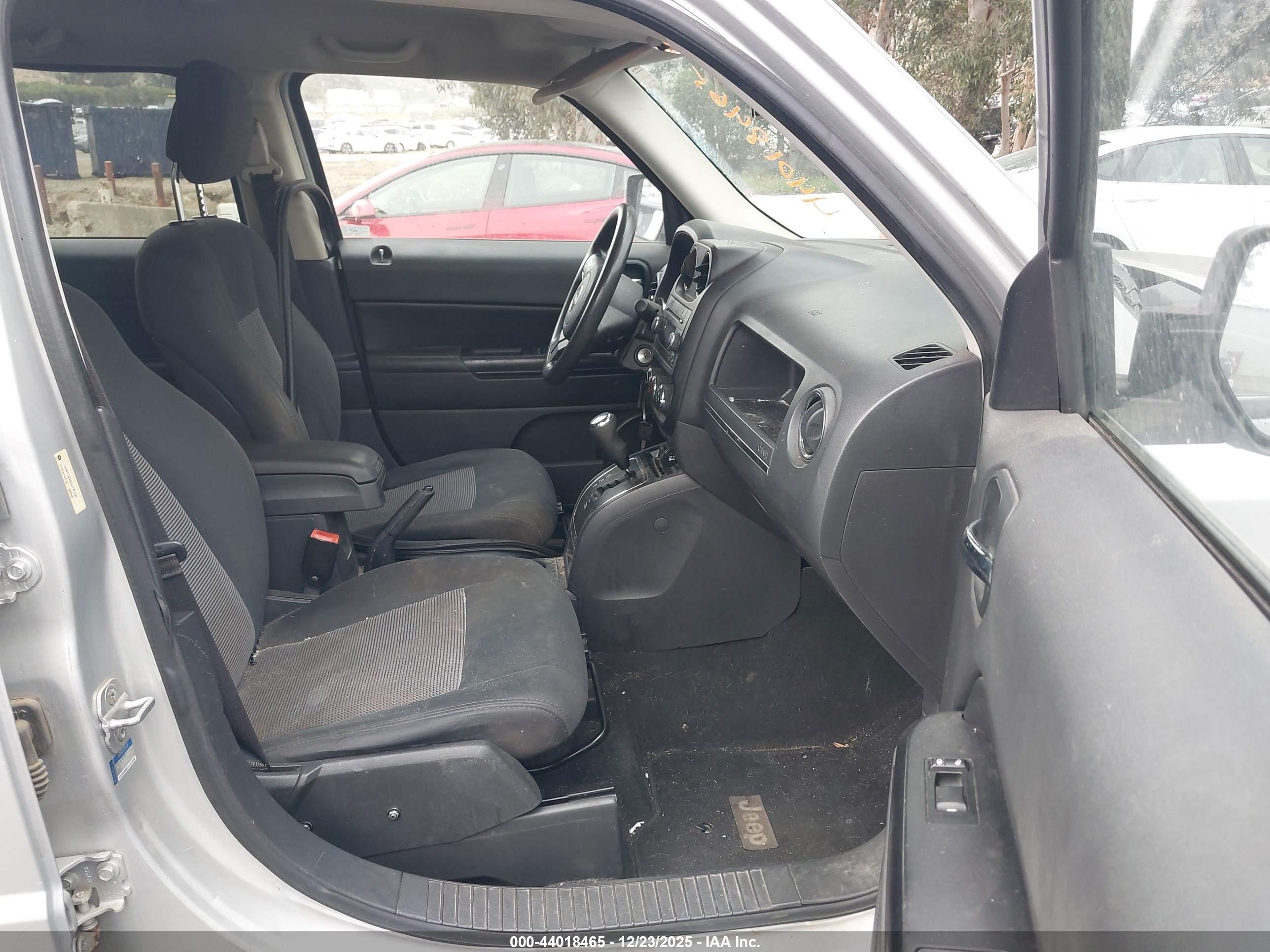 JEEP PATRIOT image 5