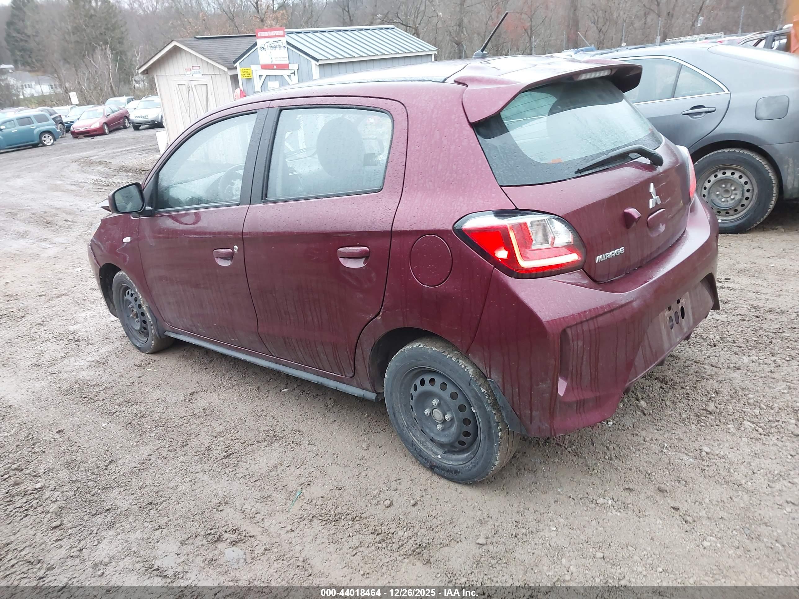 MITSUBISHI MIRAGE image 3