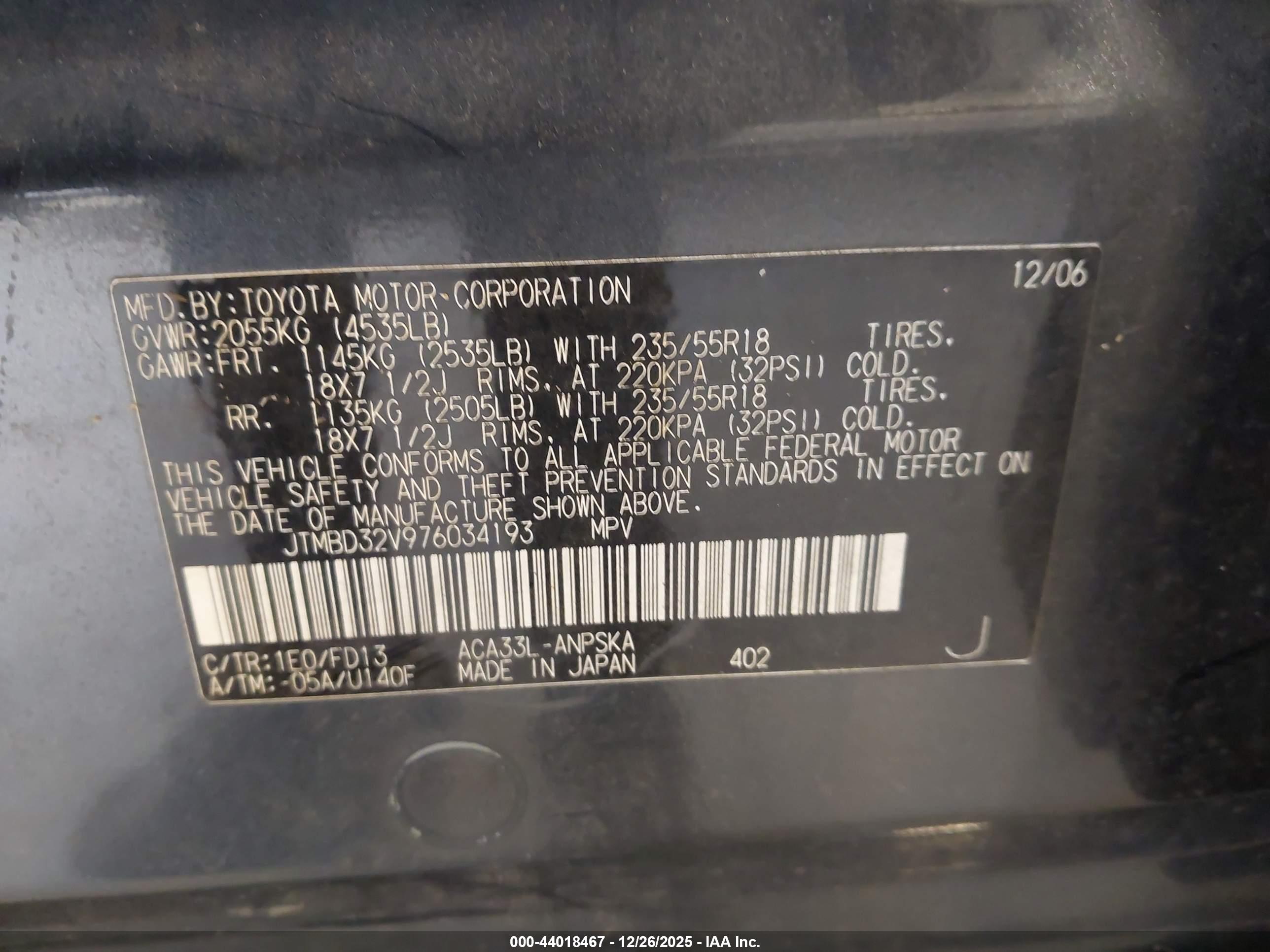 TOYOTA RAV4 image 9