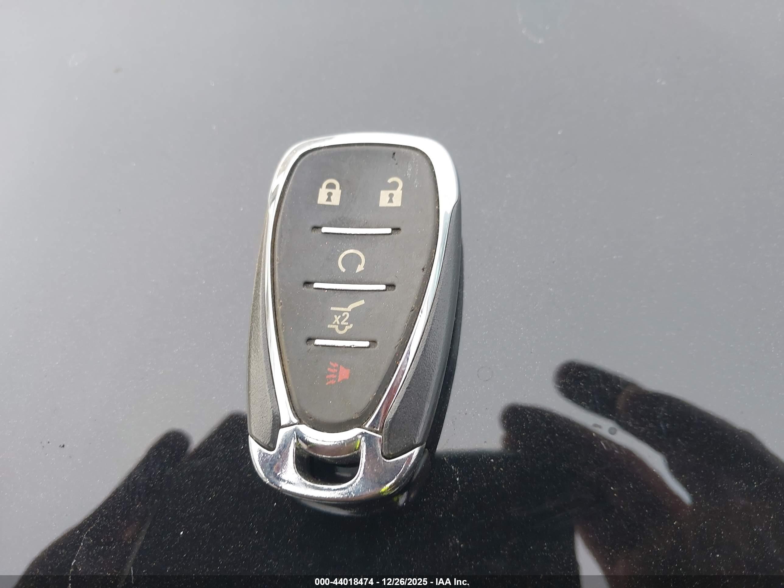 CHEVROLET TRAVERSE image 11