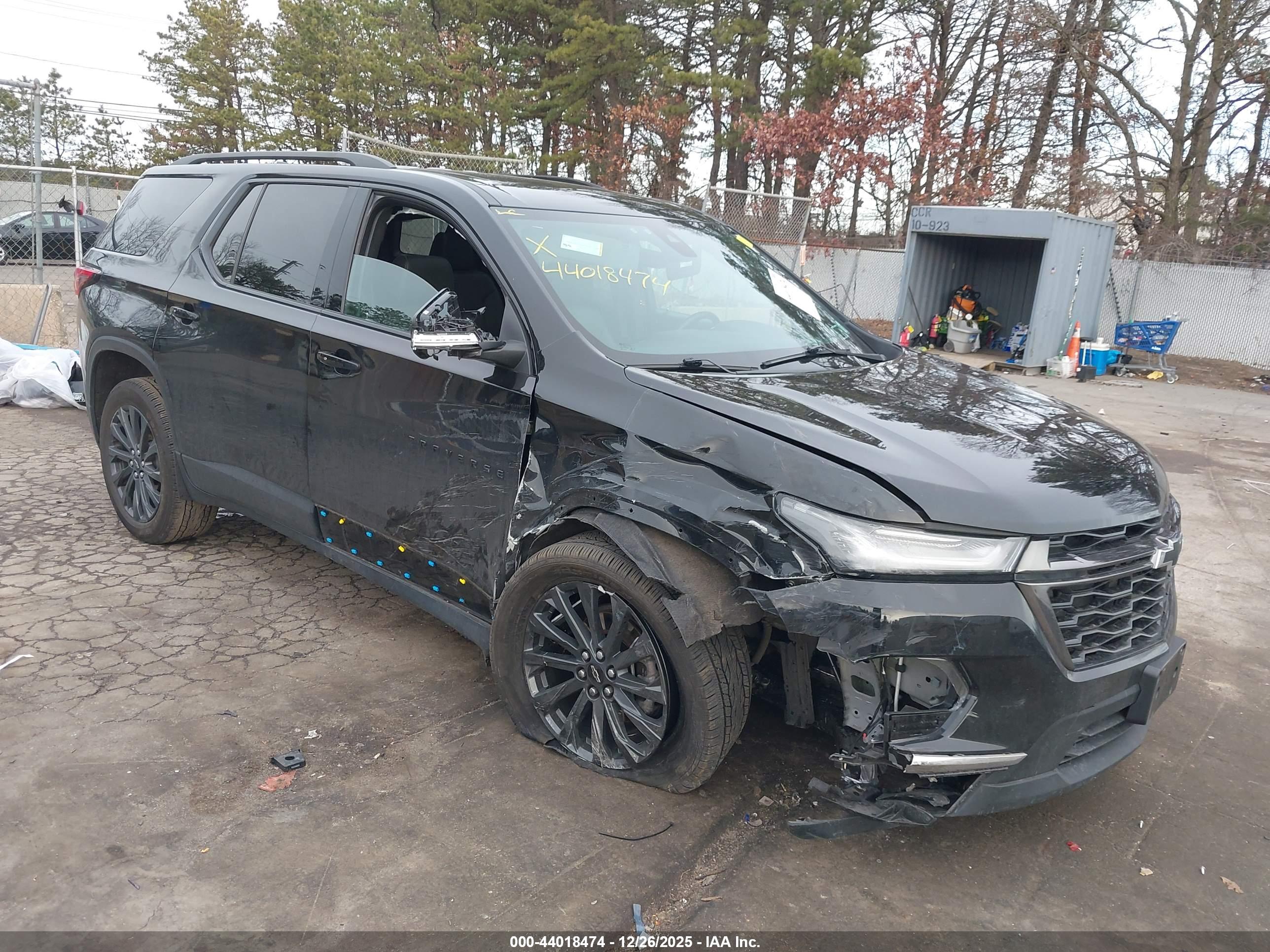CHEVROLET TRAVERSE image 6