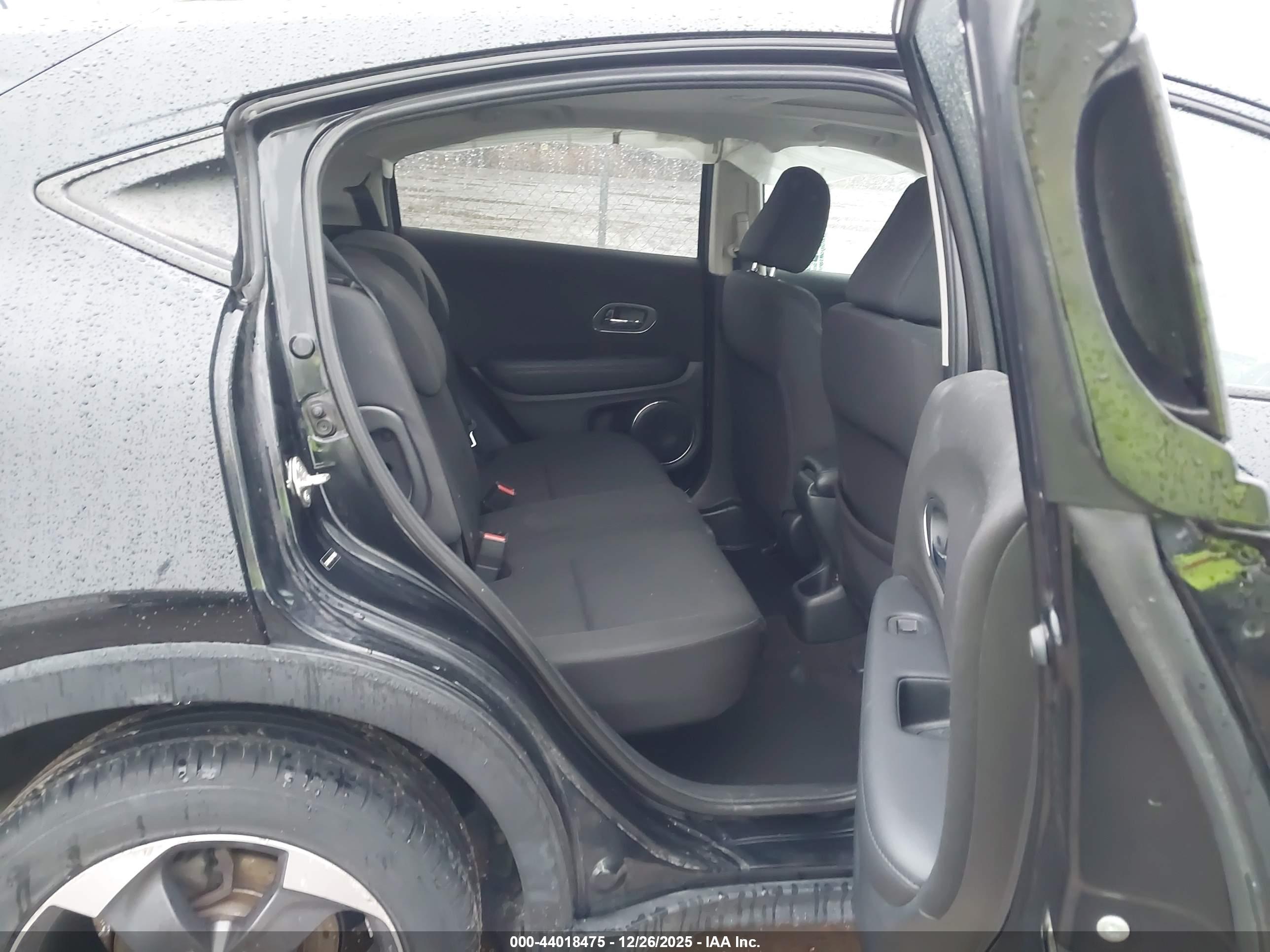 HONDA HR-V image 8