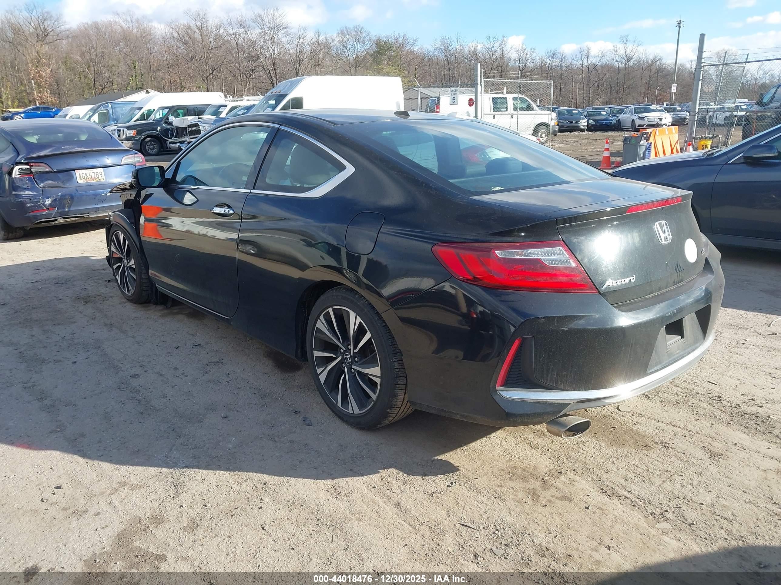 HONDA ACCORD image 3
