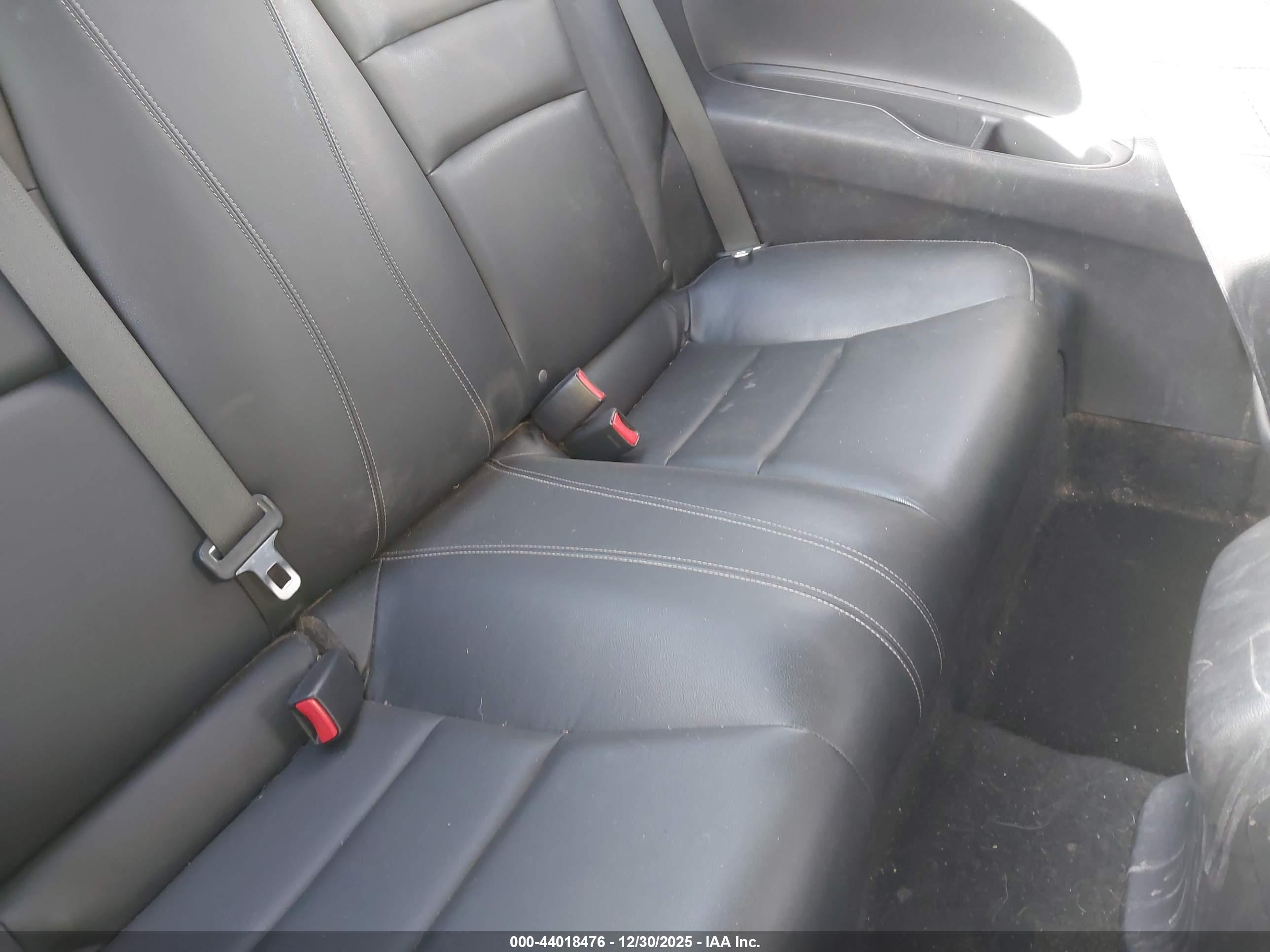 HONDA ACCORD image 8