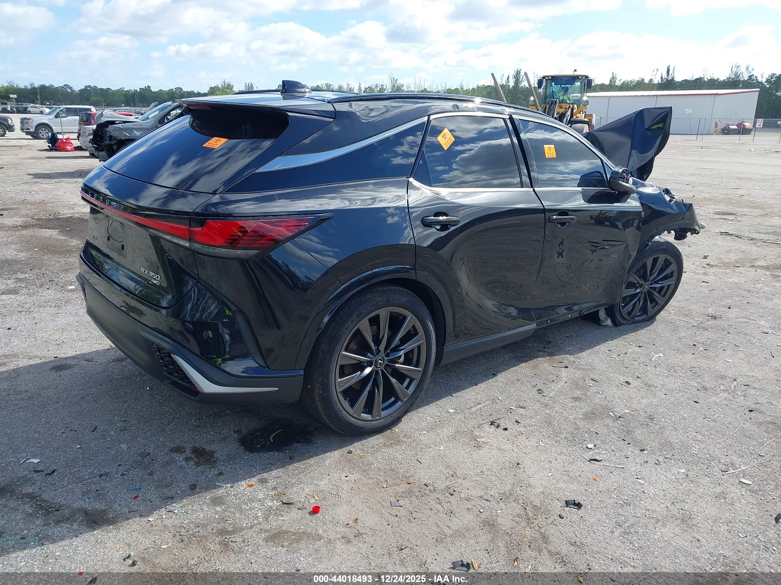 LEXUS RX image 4