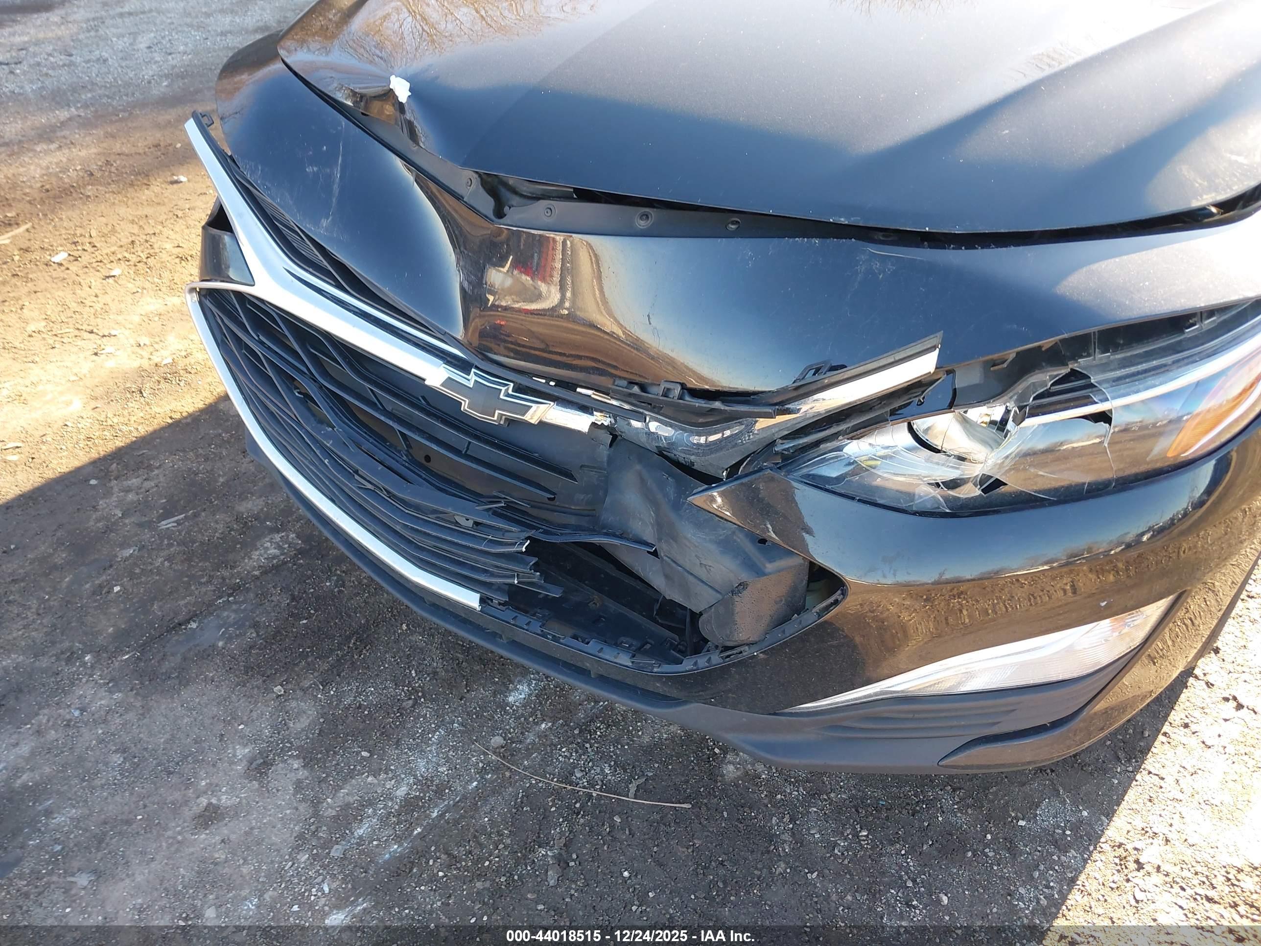 CHEVROLET MALIBU image 6