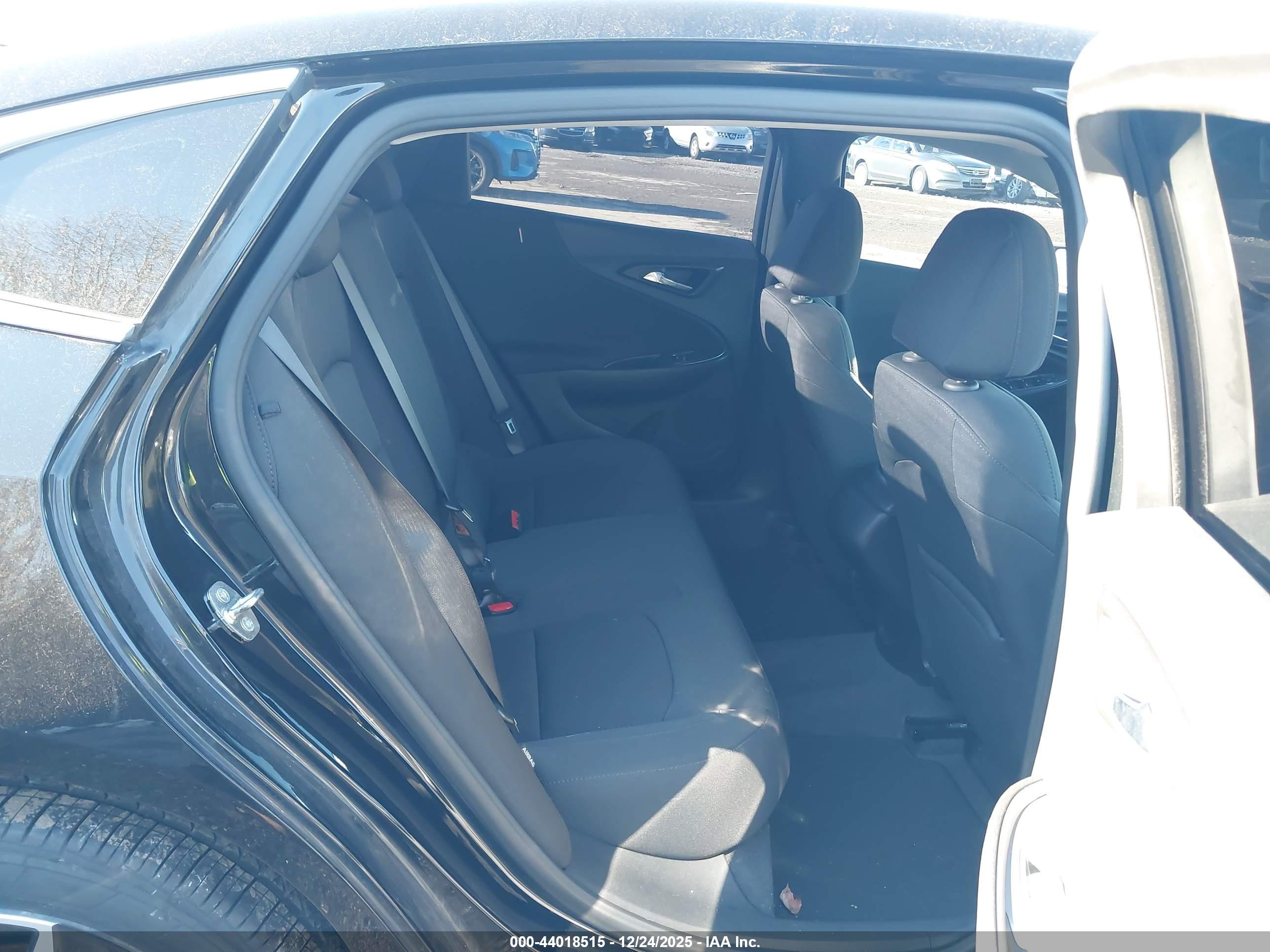 CHEVROLET MALIBU image 8