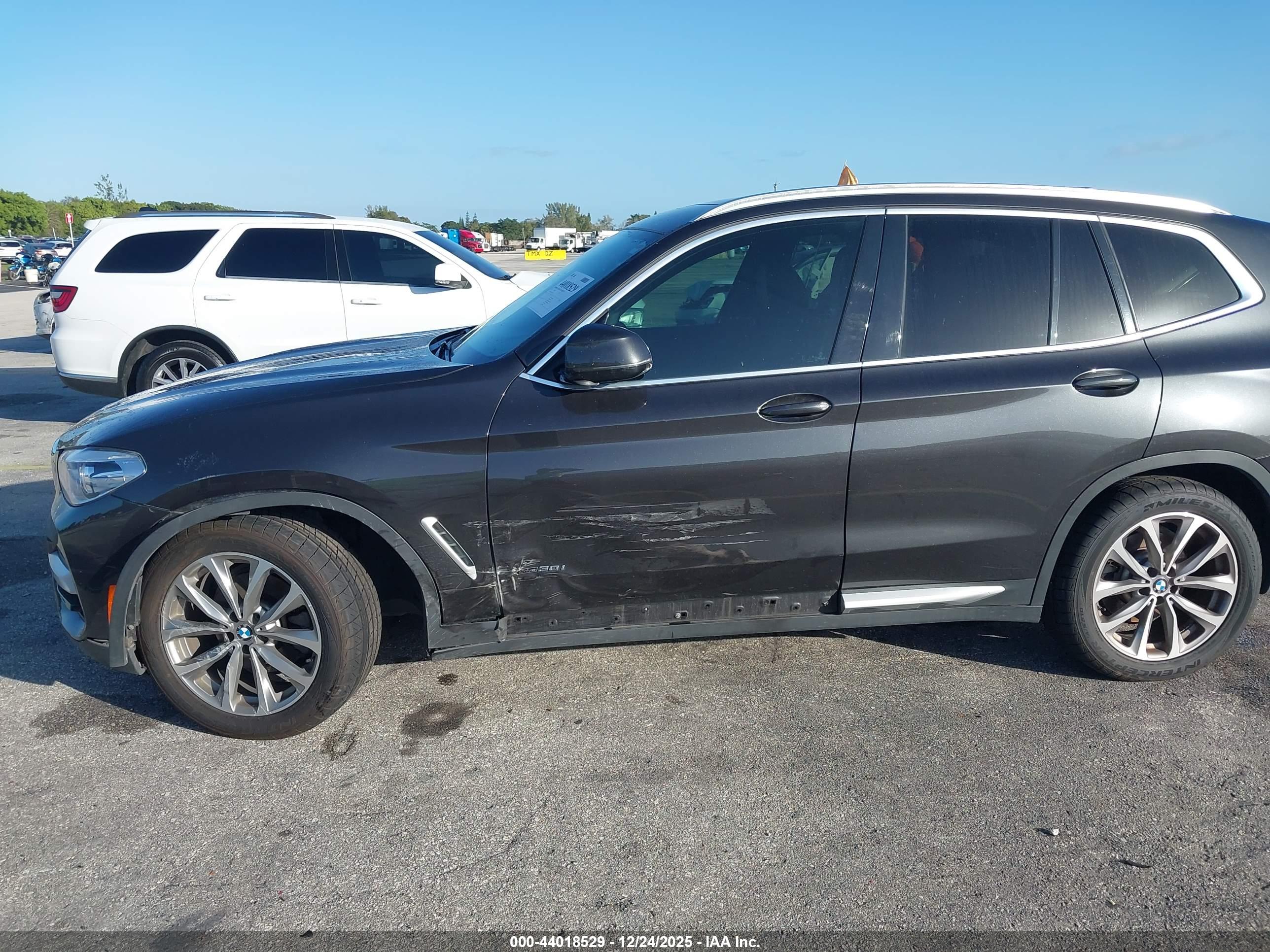 BMW X3 image 6