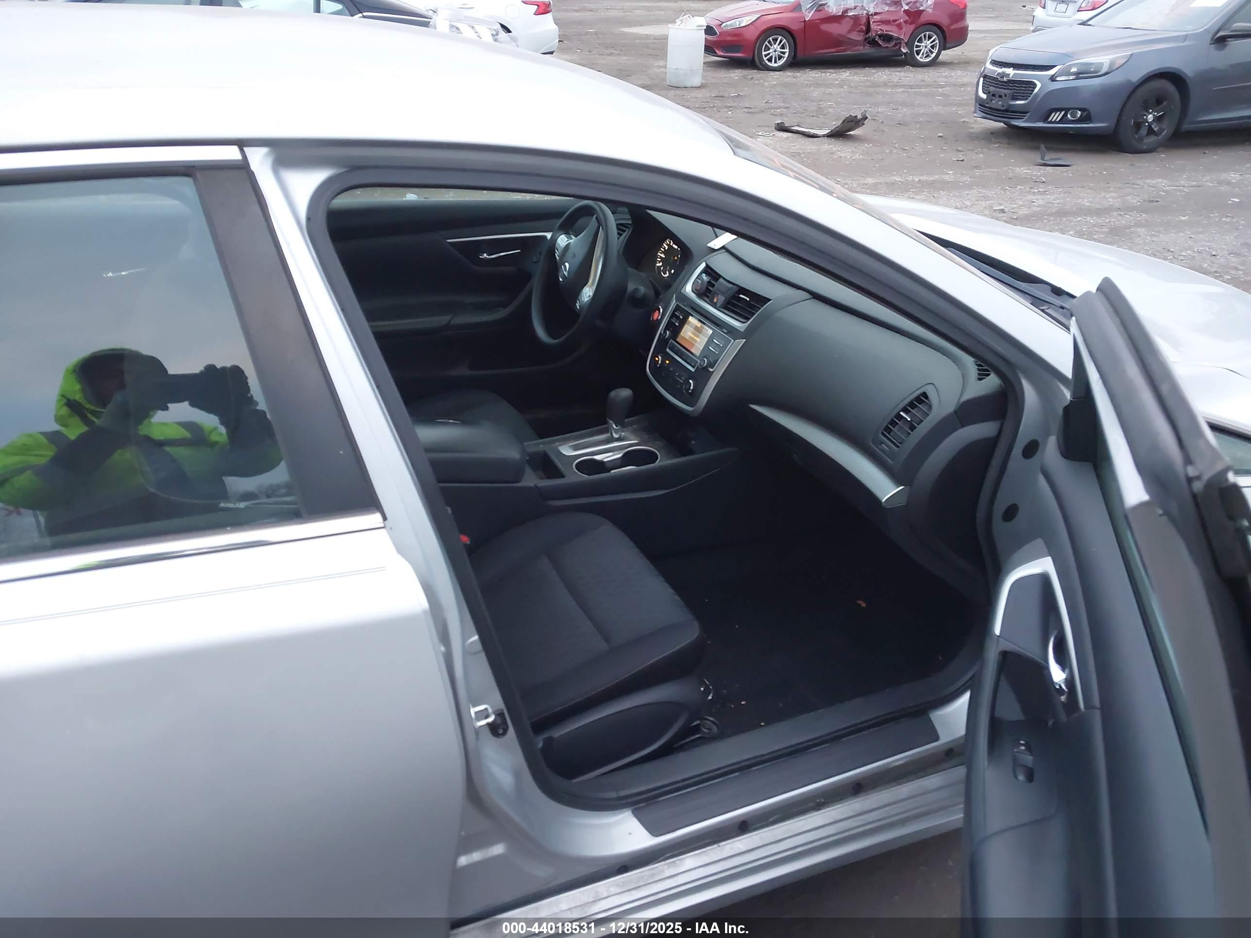 NISSAN ALTIMA image 5