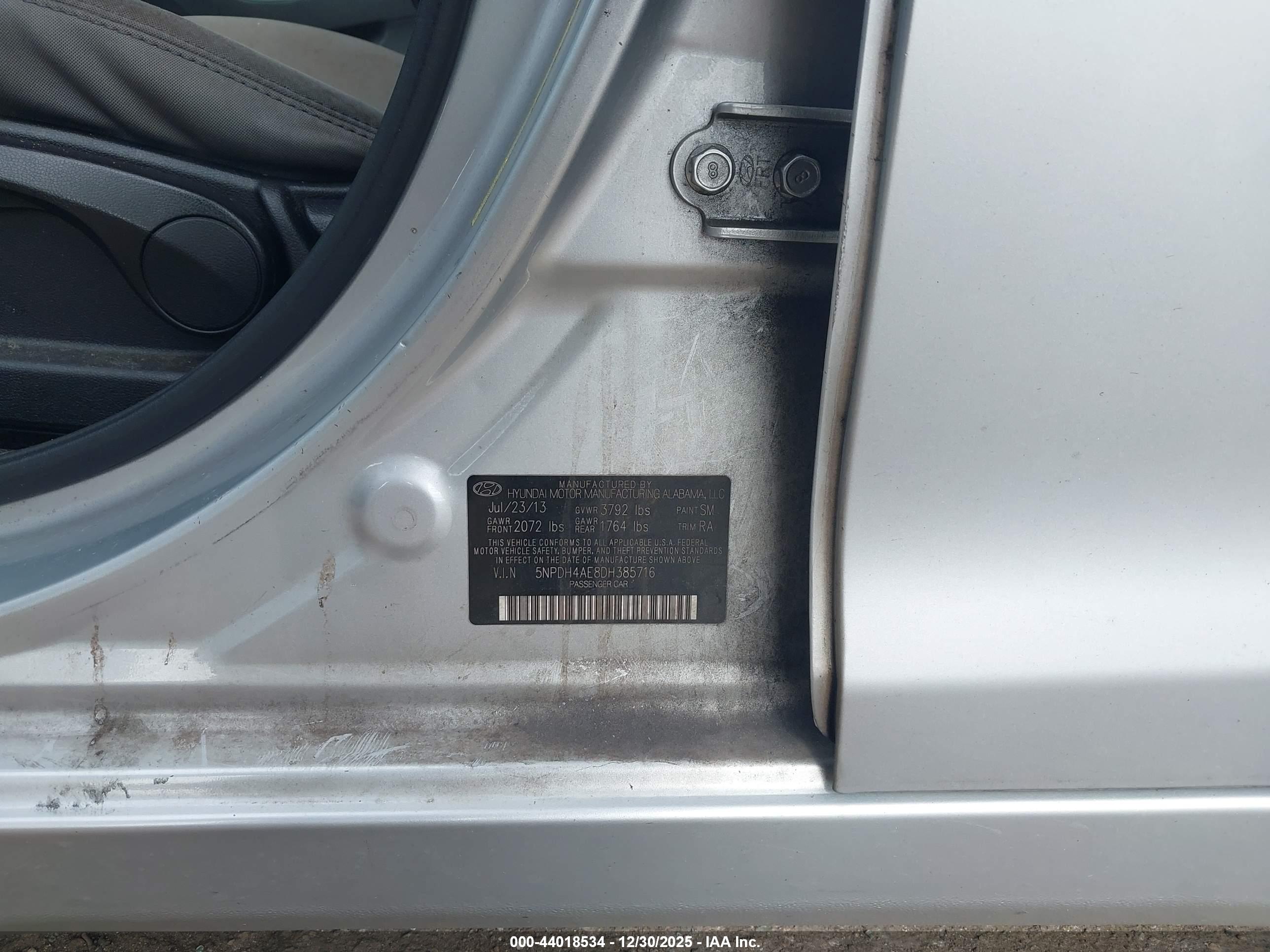 HYUNDAI ELANTRA image 9