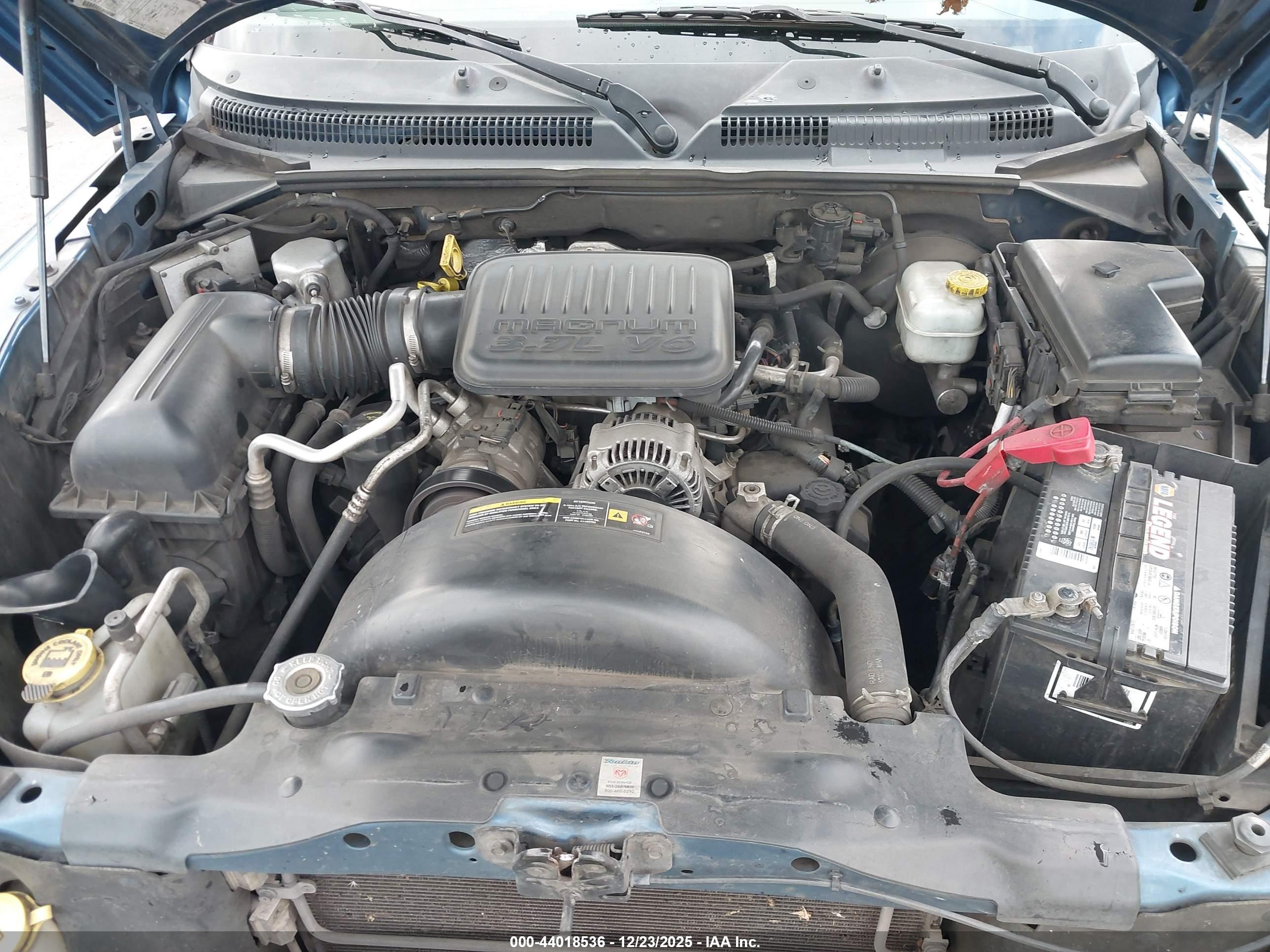 DODGE DAKOTA image 10