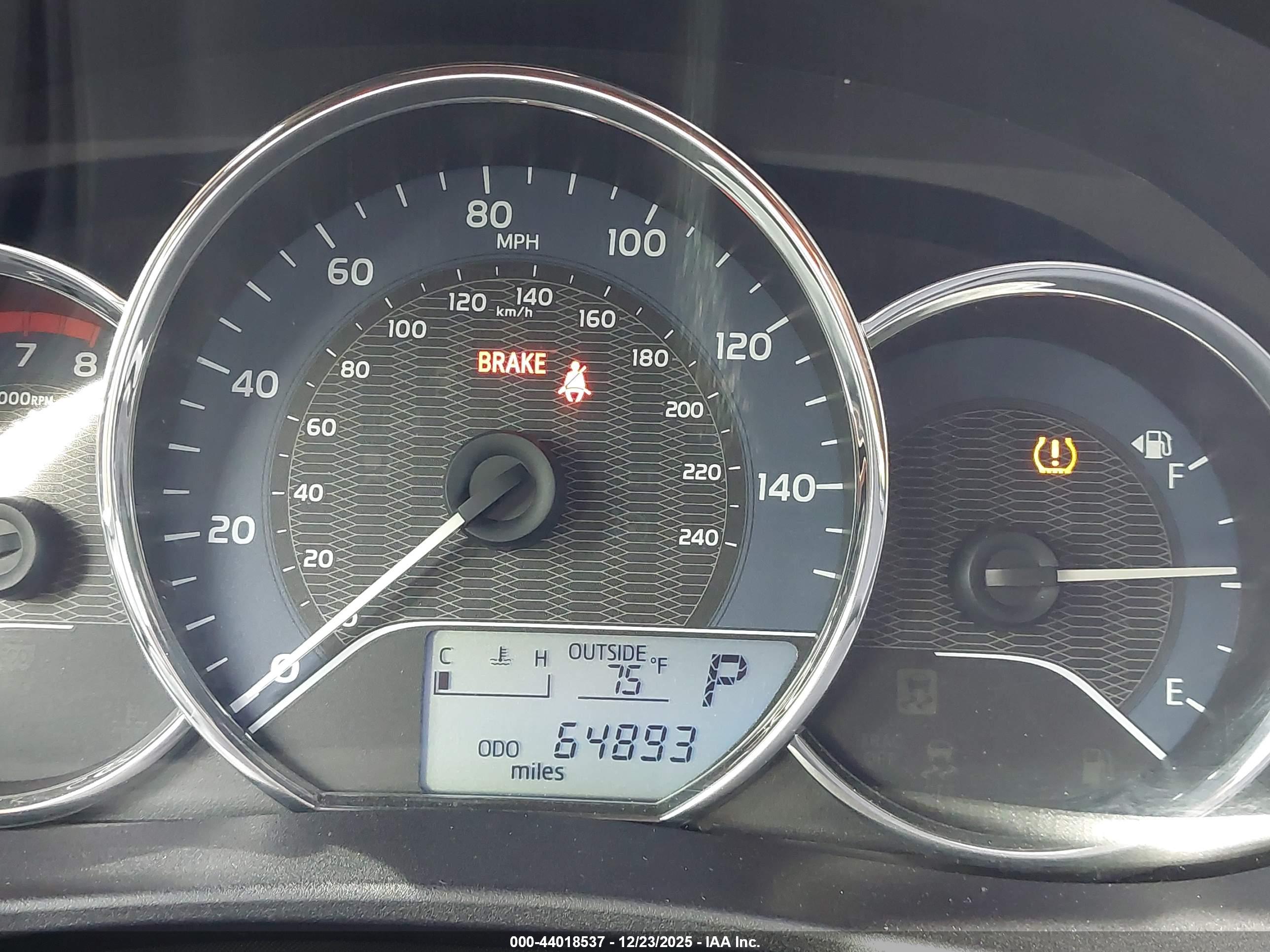 TOYOTA COROLLA image 7