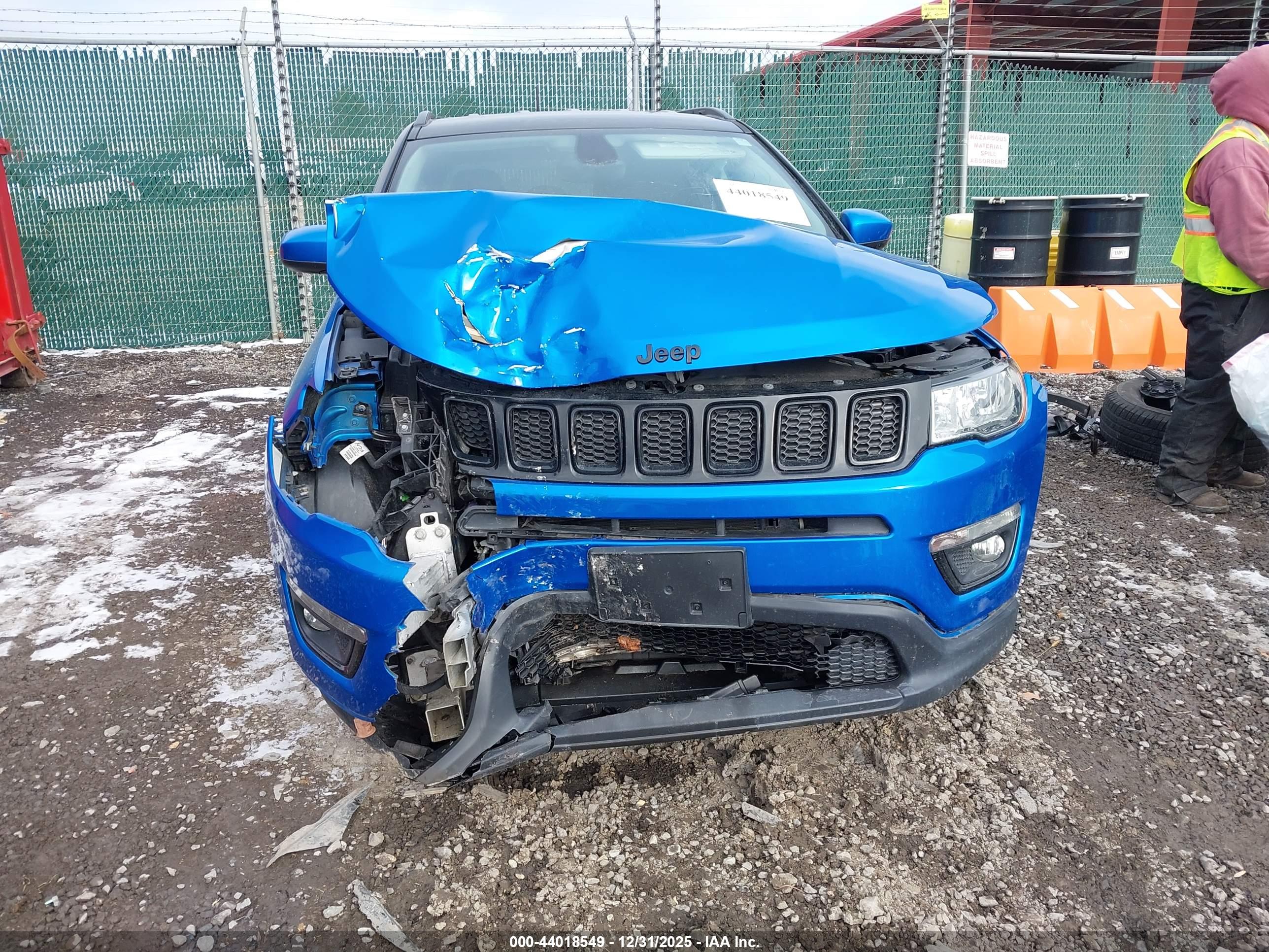 JEEP COMPASS image 6