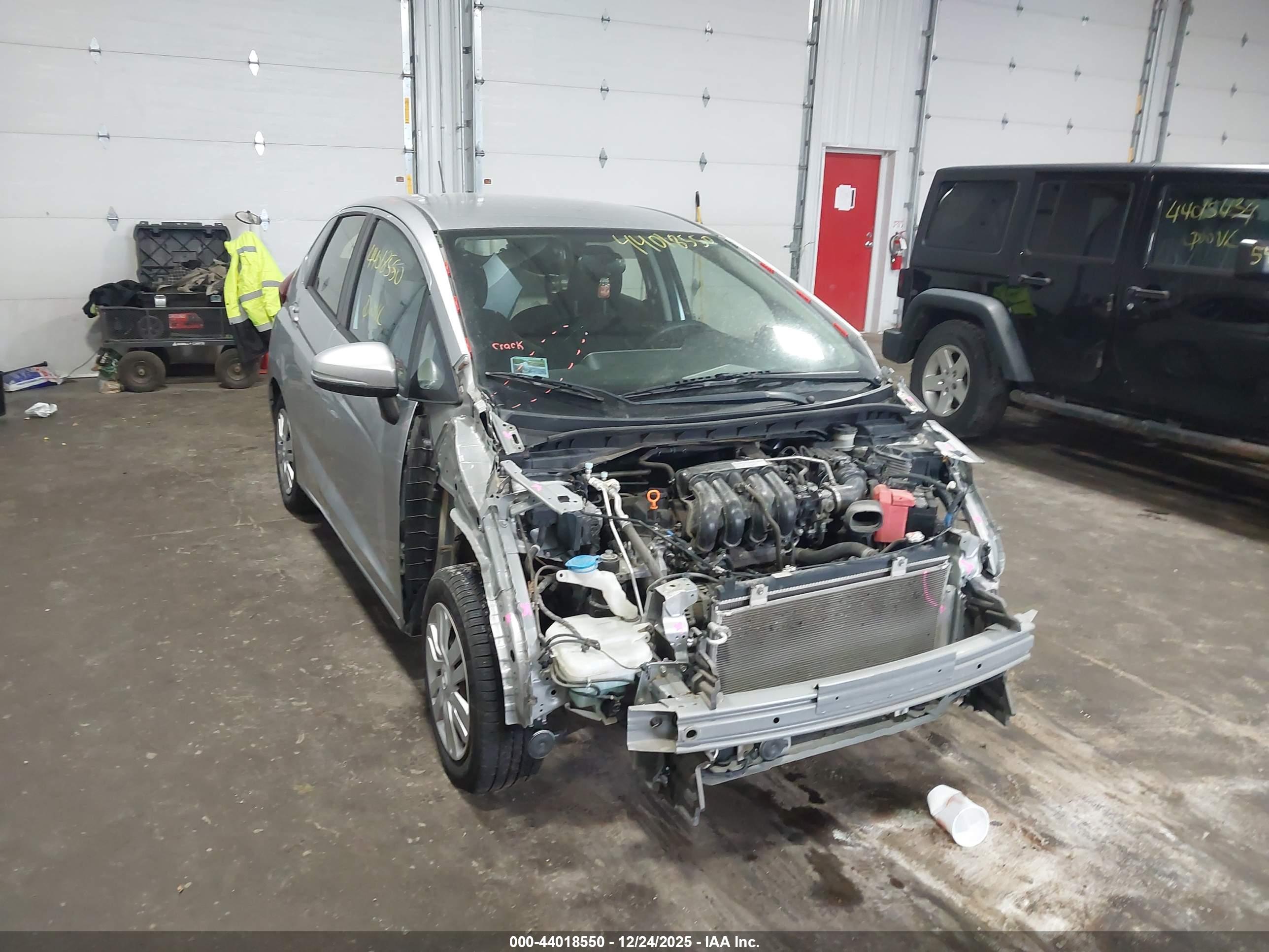 HONDA FIT image 6